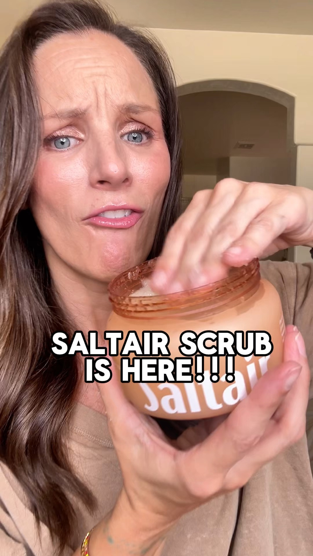 If smooth, glowy summer skin is the goal, this duo delivers. ✨ The Saltair Coral Coast scrub and serum wash leave skin polished, hydrated, and smelling like a tropical vacation. #saltair #saltairbody #saltairbodyscrub #bodyscrub