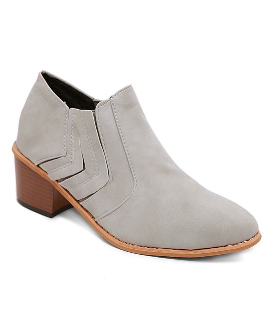 LoLa Shoes Women's Casual boots Grey - Gray Chevron Ankle Boot - Women | Zulily