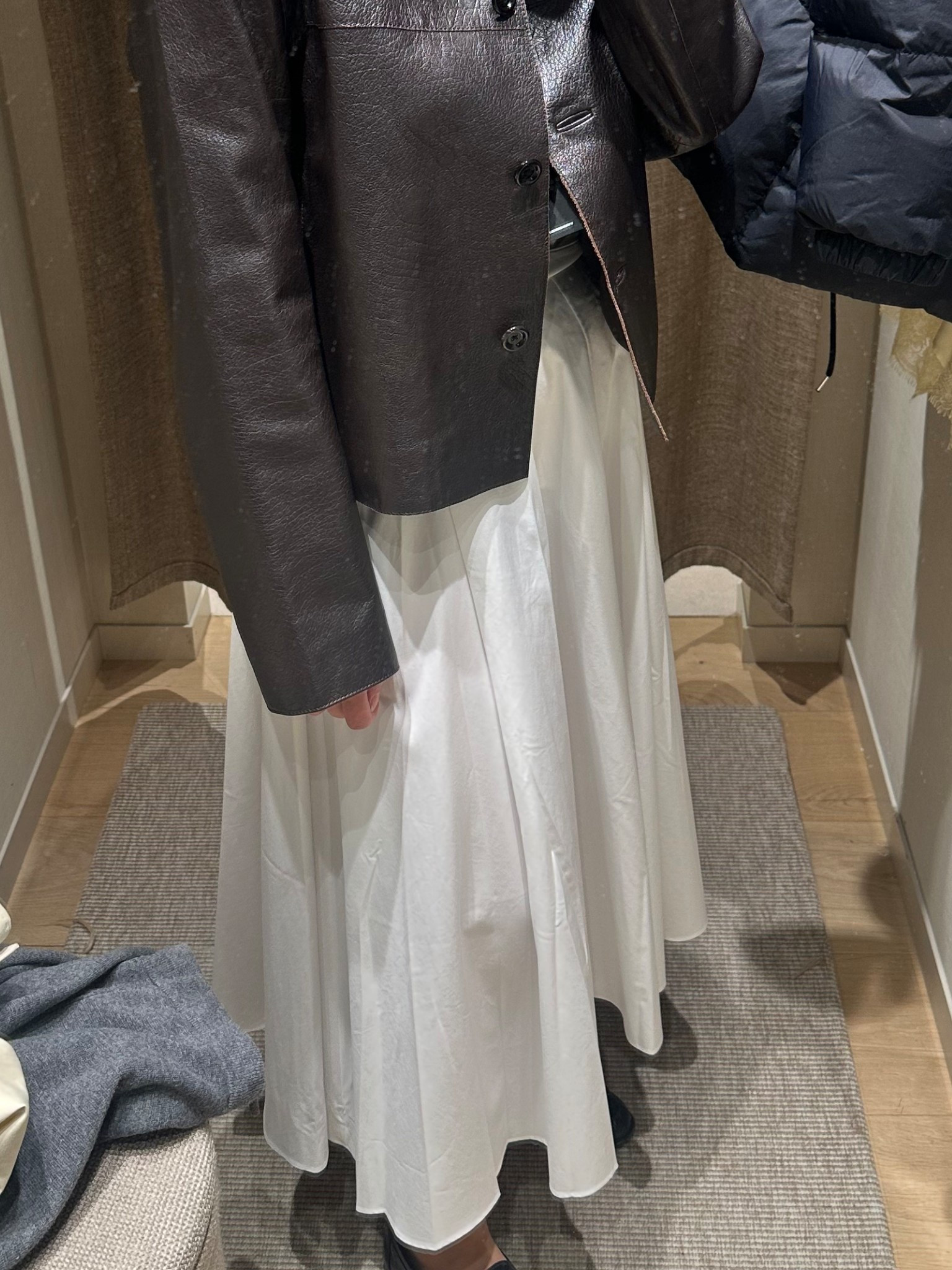 more try-ons: www.NURISVIEW.com