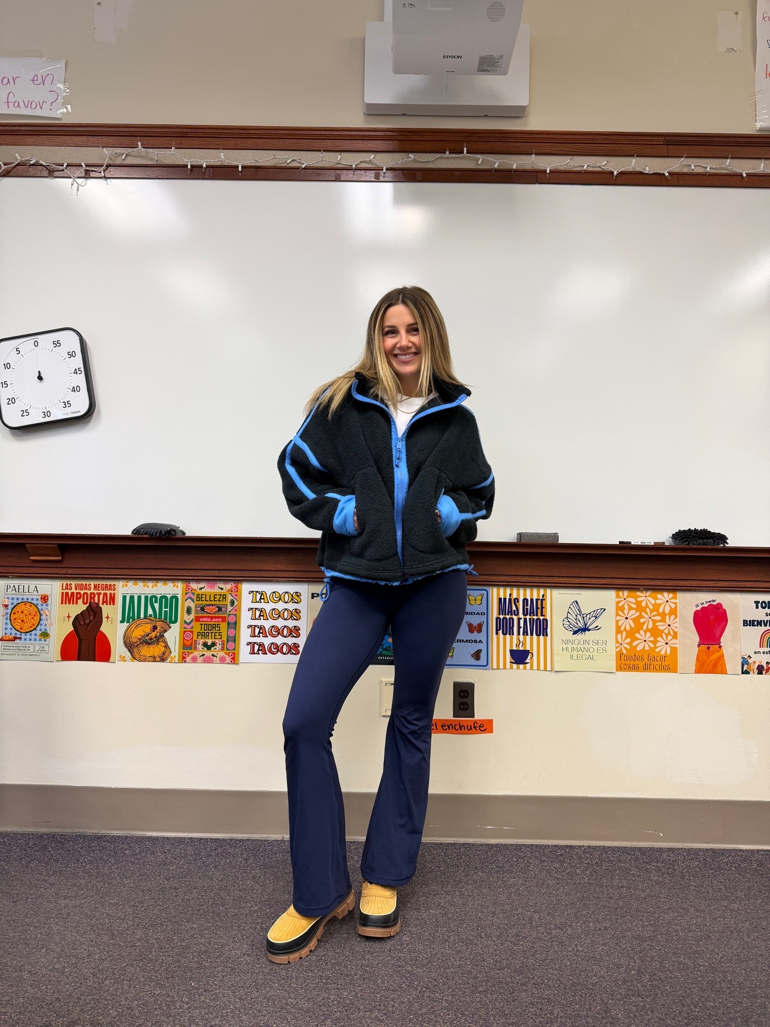 Comfy professional development outfit !

Size M in fleece (could have done usual small but was oos)
M in leggings 
Boots are tts and the BEST!!! 