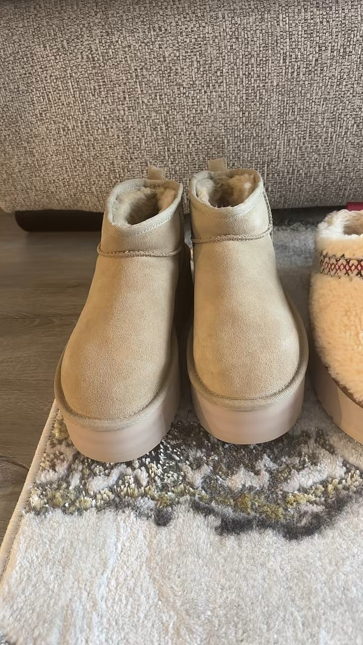 Uggs season! Too picks for this fall

#LTKshoecrush #LTKstyletip #LTKU