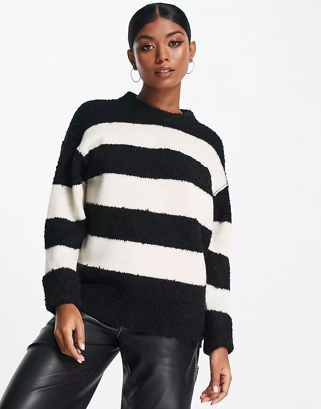 ASOS DESIGN jumper in mixed yarn stripe in black and white | ASOS (Global)
