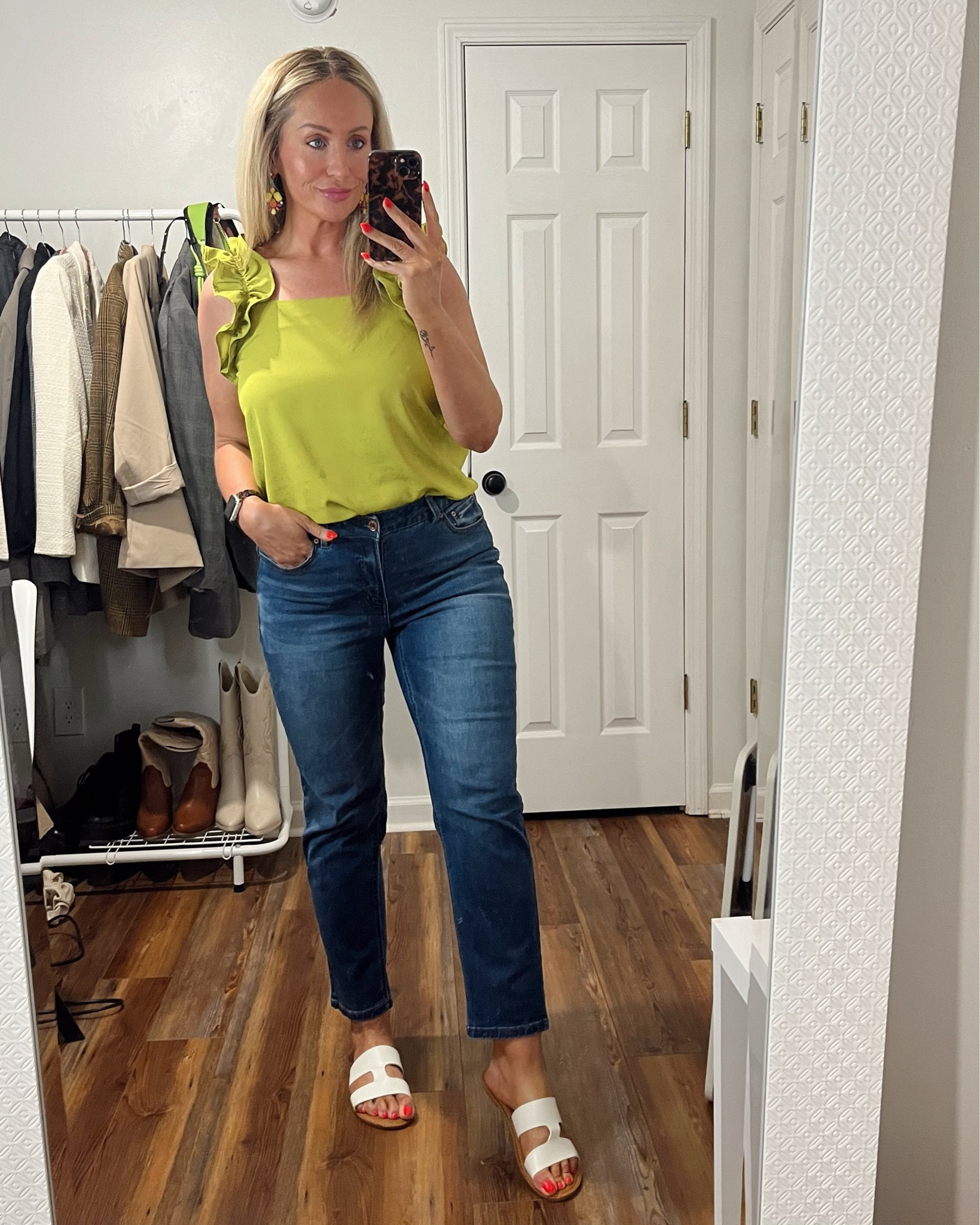 Date night ootd 💚
.
.
#datenightoutfit #midsizeoutfits #midsizefashion #shein #walmartjeans #summerootd 

#LTKStyleTip #LTKMidsize