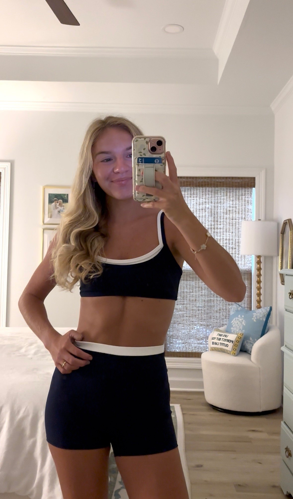 New workout set that looks like the expensive versions! From SHEIN 🤍💙 Navy & white! Wearing the small- def stick to your size or maybe size up if you don’t want the shorts too short!

#LTKootd #LTKActive #LTKfitnessgoals