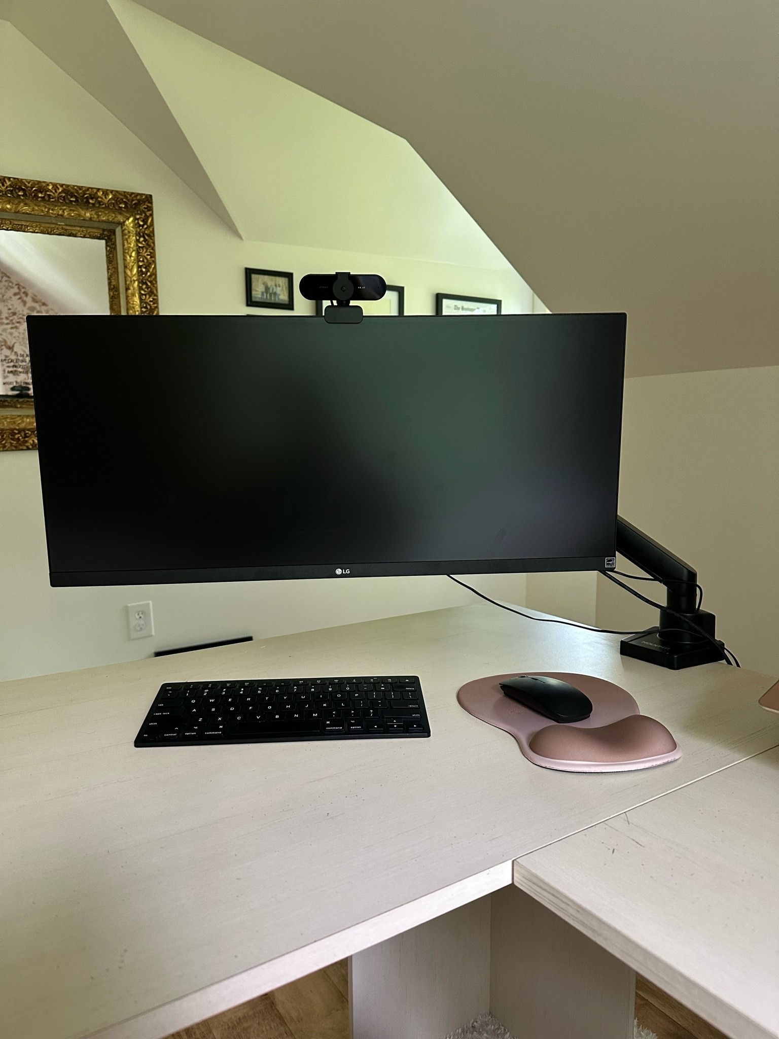 New monitor set up 😍