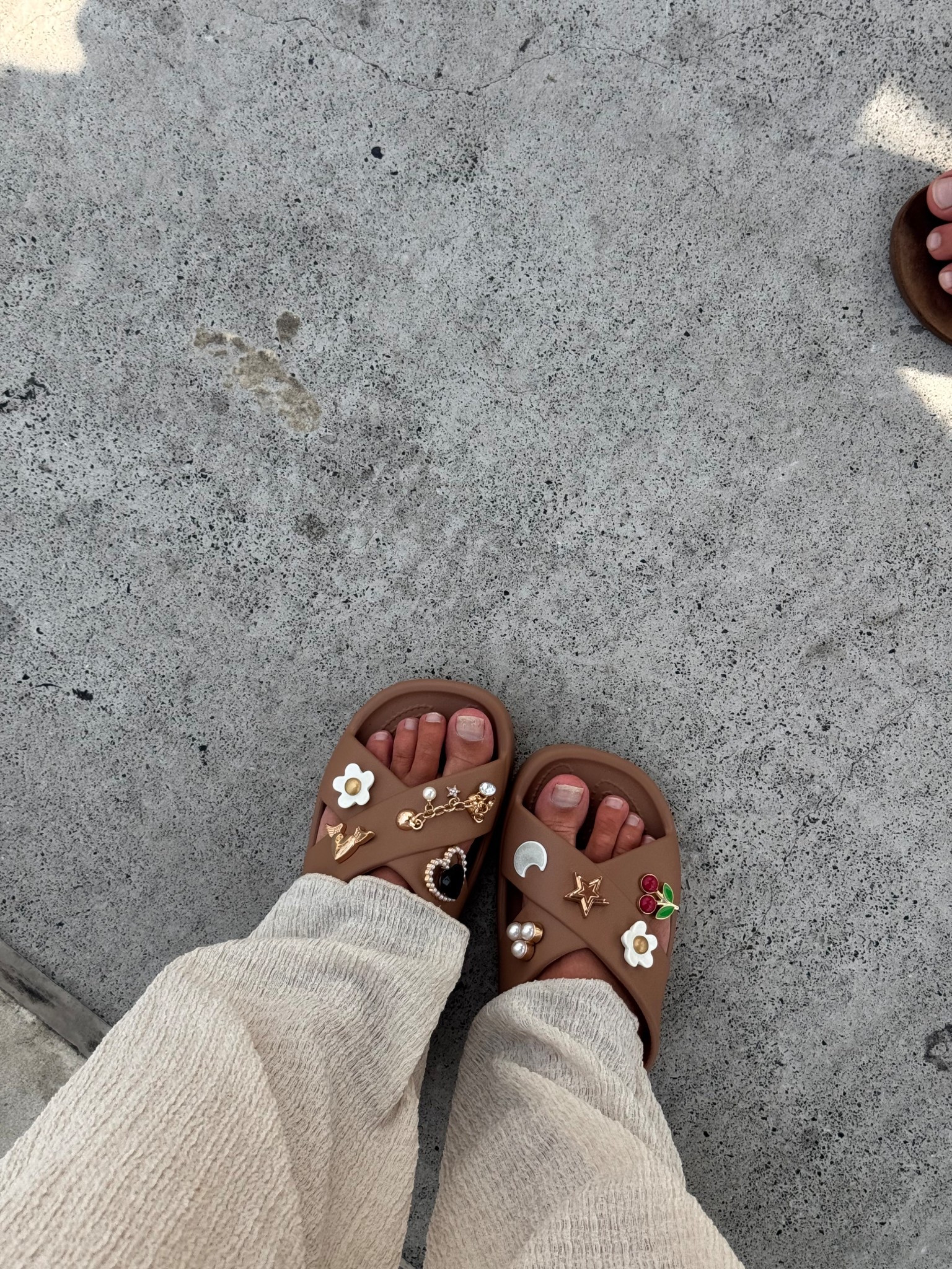 These croc sandals are so good!! They’re 30% off rn!! 

#LTKTravel #LTKShoeCrush #LTKSaleAlert