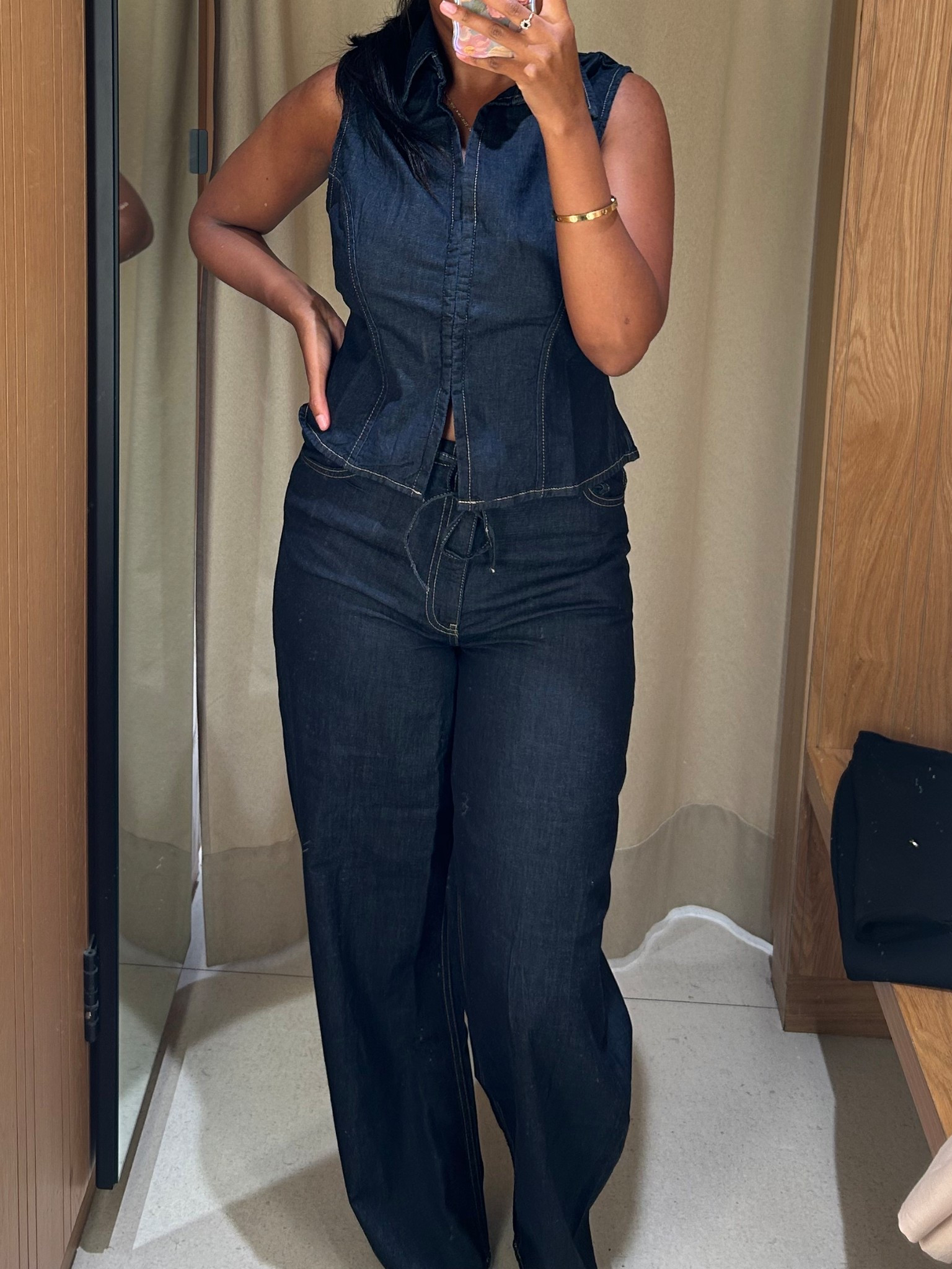 New Arrivals✨ loveeee how long these jeans are😍 I am wearing a size M in the jeans and the top but could have sized down in the top! 
Denim/vacation outfit

#LTKFindsUnder100 #LTKTravel #LTKStyleTip
