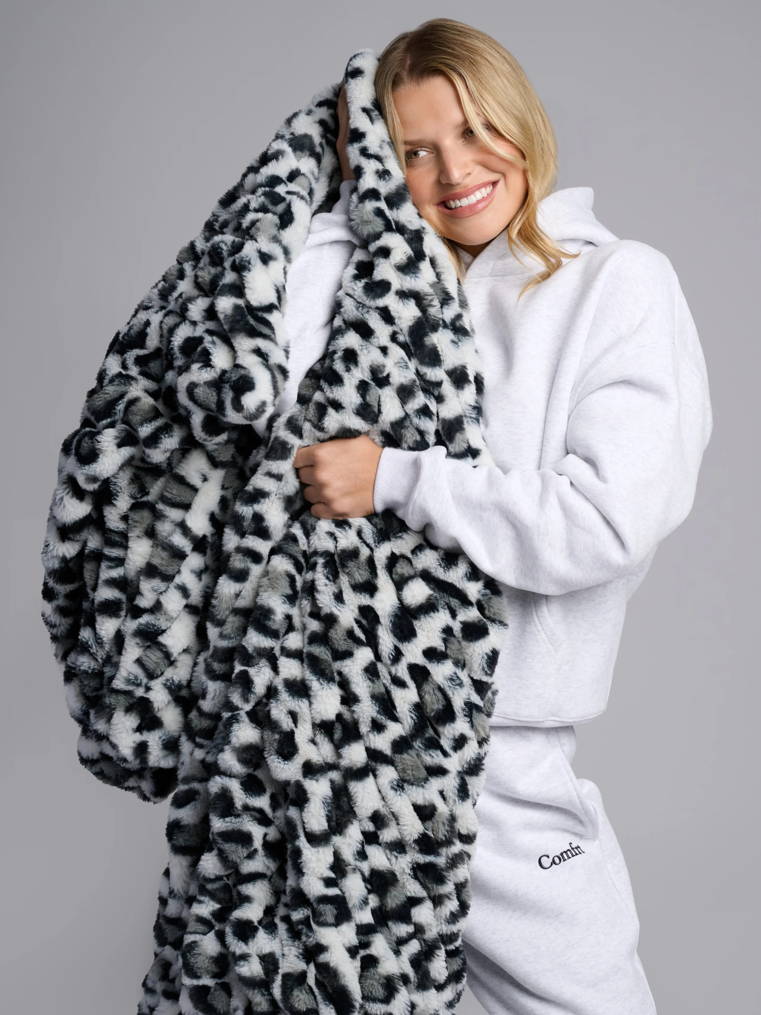Comfrt Dreamer Blanket | Panther | M | Medium | Comfrt