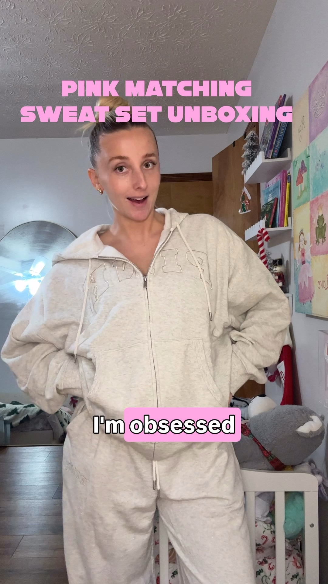 The matching sweat set you need this season 

#LTKHoliday #LTKSaleAlert #LTKFindsUnder100