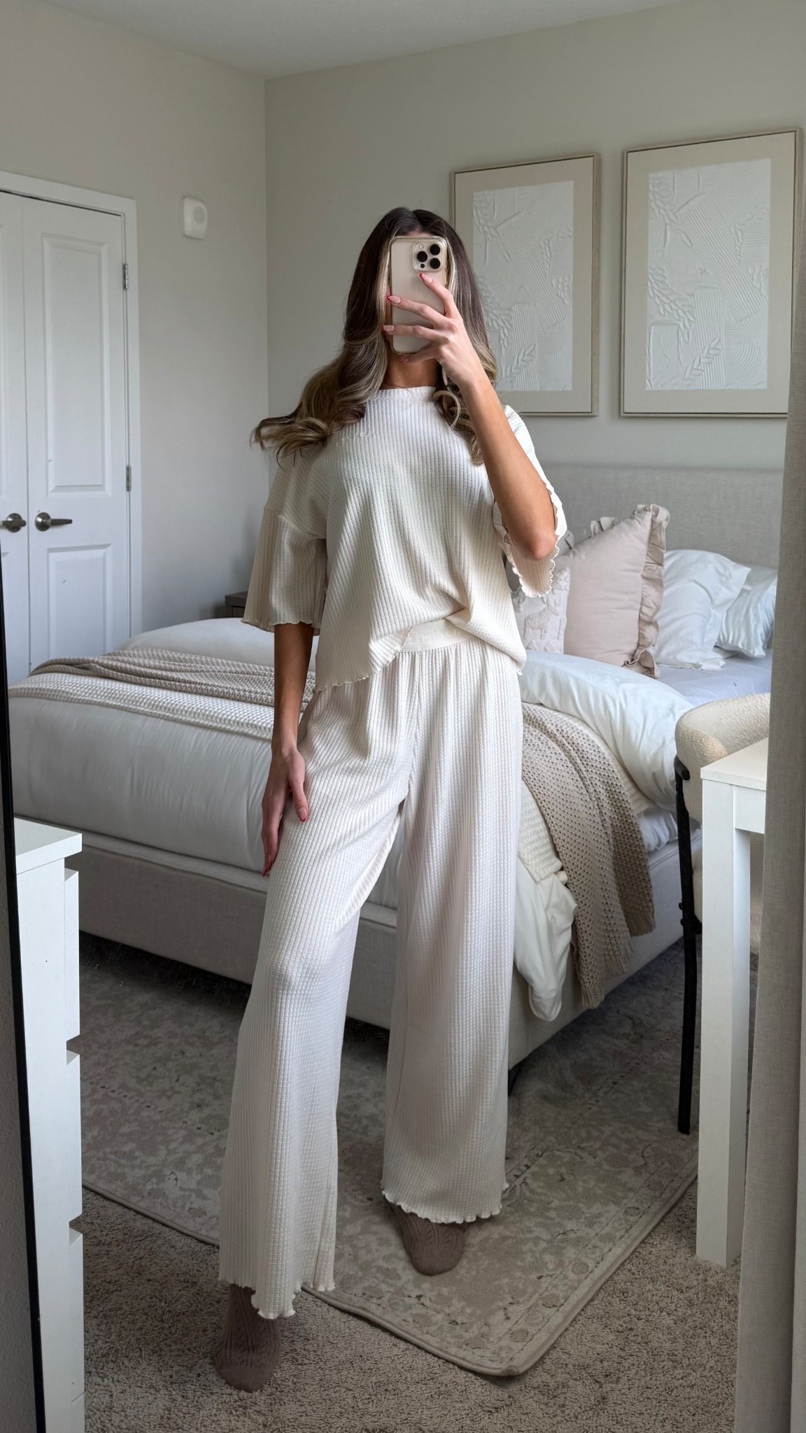 comfy pajama set ☁️

#LTKGiftGuide #LTKootd