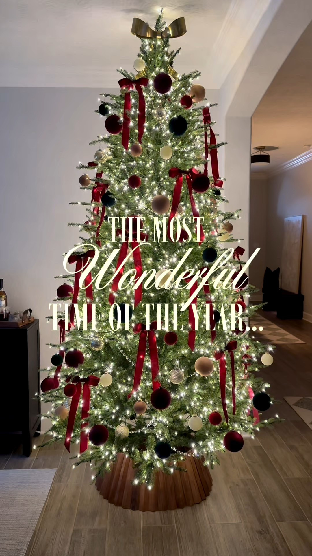 Obsessed with how our tree turned out! 🤩

#LTKSeasonal #LTKHome #LTKHoliday