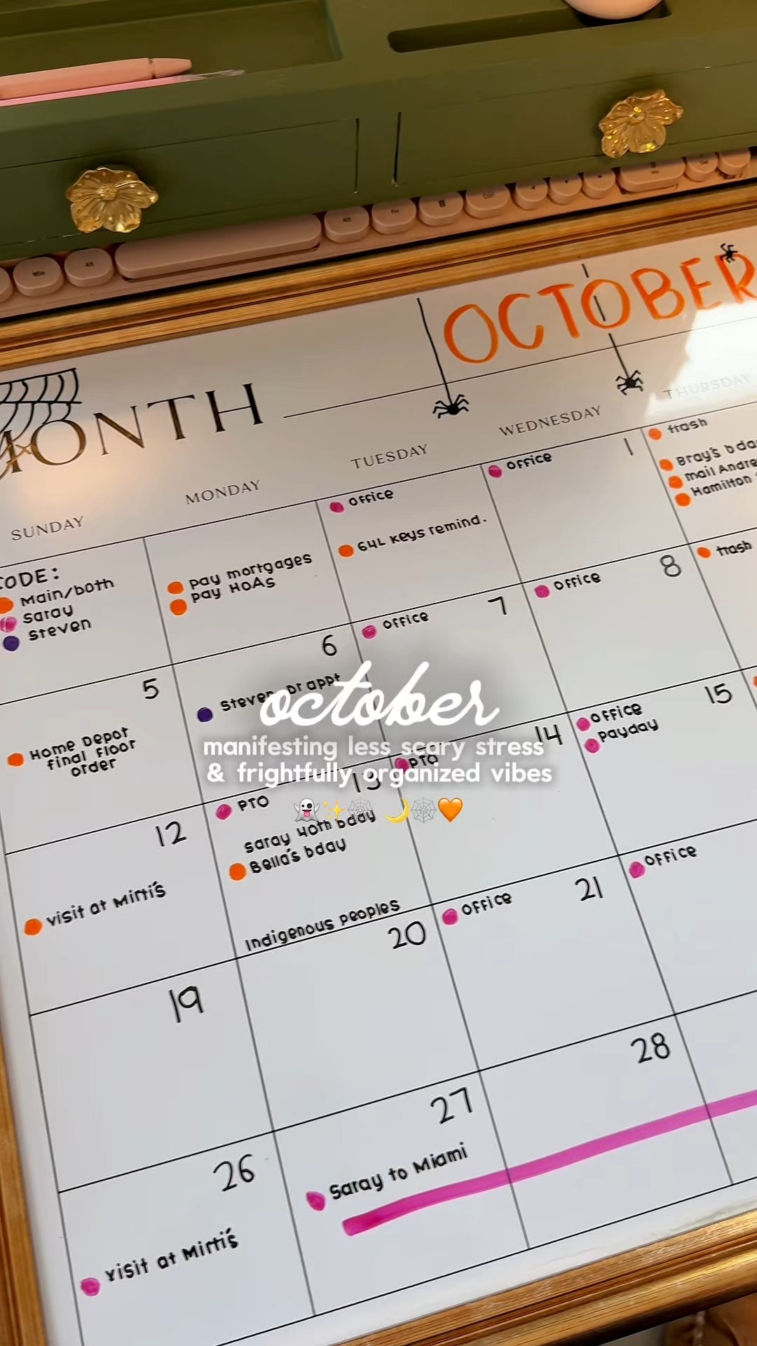👻✨🕸️ 🌙🕸️🧡 
This October is for manifesting less scary stress & frightfully organized vibes.

👻✨🕸️ 🌙🕸️🧡
Este octubre es para manifestar menos sustos estresantes y más vibras terroríficamente organizadas.

#LTKHalloween #LTKHome #LTKFamily