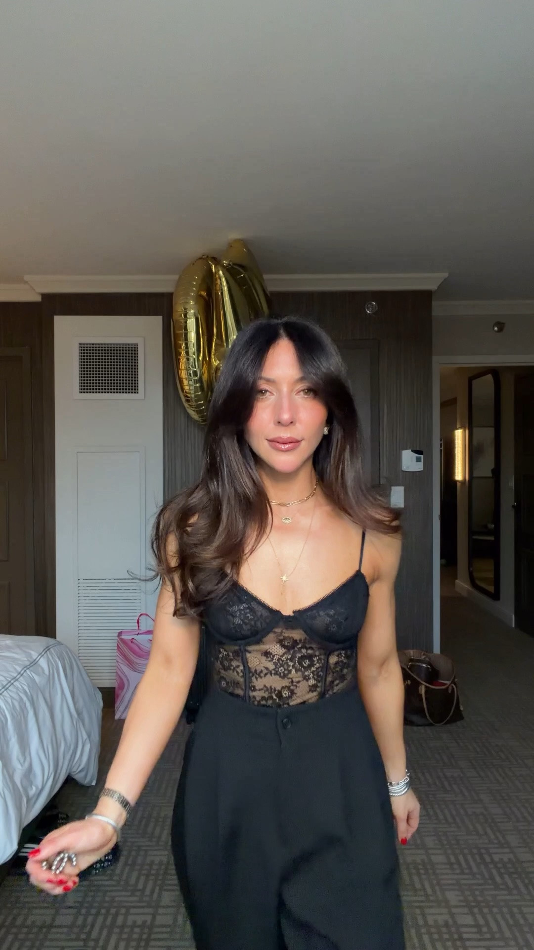 Night out fit
Top XS
Pants @thefrankieshop (linked similar) 
#nightout