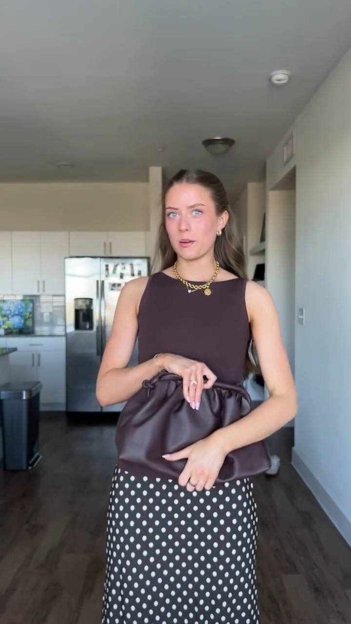 Let me know if y’all think I chose the right outfit🤩💓 thank you so much Princess Polly!!! (yes I took the tags off before I got there 🤪)

#friendsgiving #austintx #buildanoutfit #ootd #princesspolly #falloutfit #outfitinspo #thanksgivingootd #thanksgiving #explorepage #explore #reels #grwmoutfit #wannabeinfluencer