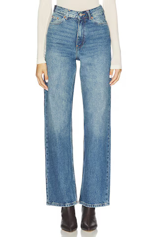 Dr. Denim Echo Straight Jeans in Bay Mid Used from Revolve.com | Revolve Clothing (Global)