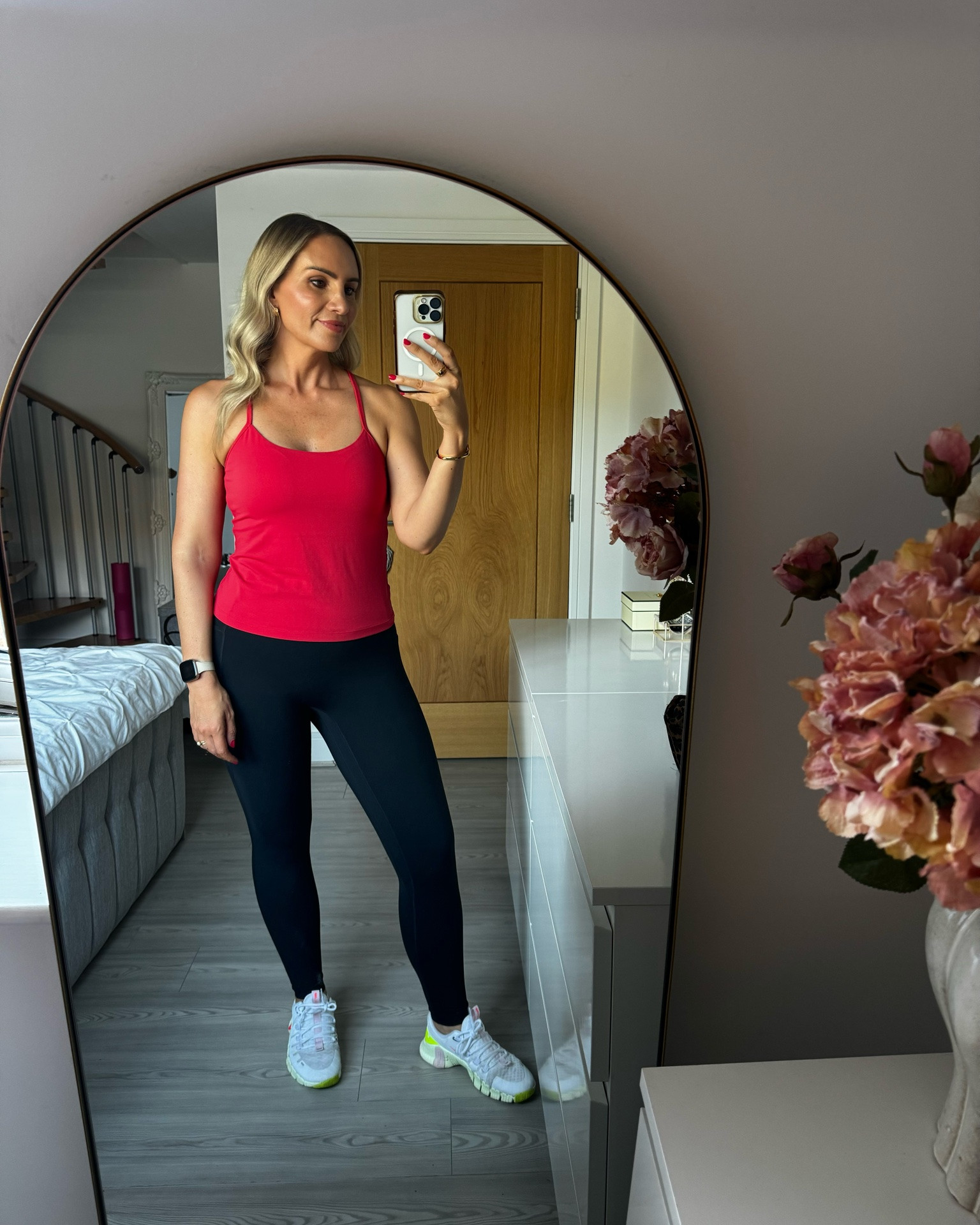 Gymwear that solves every hourglass girls problems 👏🏼👏🏼

I wear a size medium

#LTKfitness #LTKautumn #LTKuk