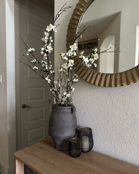 These are stunning and high quality spring florals! 

Home decor, living room, bedroomm

#LTKSeasonal #LTKhome #LTKfindsunder50