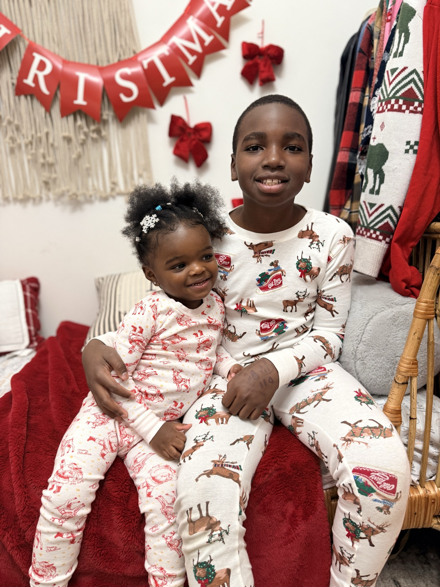 Last-minute Christmas pajamas are still happening 🎄❤️
Matching sets, cozy classics, and cute styles for the whole family — perfect for Christmas Eve and Christmas morning.
I linked all my favorite last-minute Christmas pajamas on LTK so you can still make the memories without the stress!

#lastminutechristmas #christmaspajamas #familypajamas #matchingpjs #holidaypjs #christmascozy #holidayready #LTKholiday #LTKfamily #LTKfashion #LTKkids #LTKfinds #LTKsale #shoppingfavorites #onlineshopping #christmasshopping #ShoppingWithPriiincesss #Atlantamom #AtlantaCreator #Atlantacontentcreators

#LTKSaleAlert #LTKHoliday #LTKKids