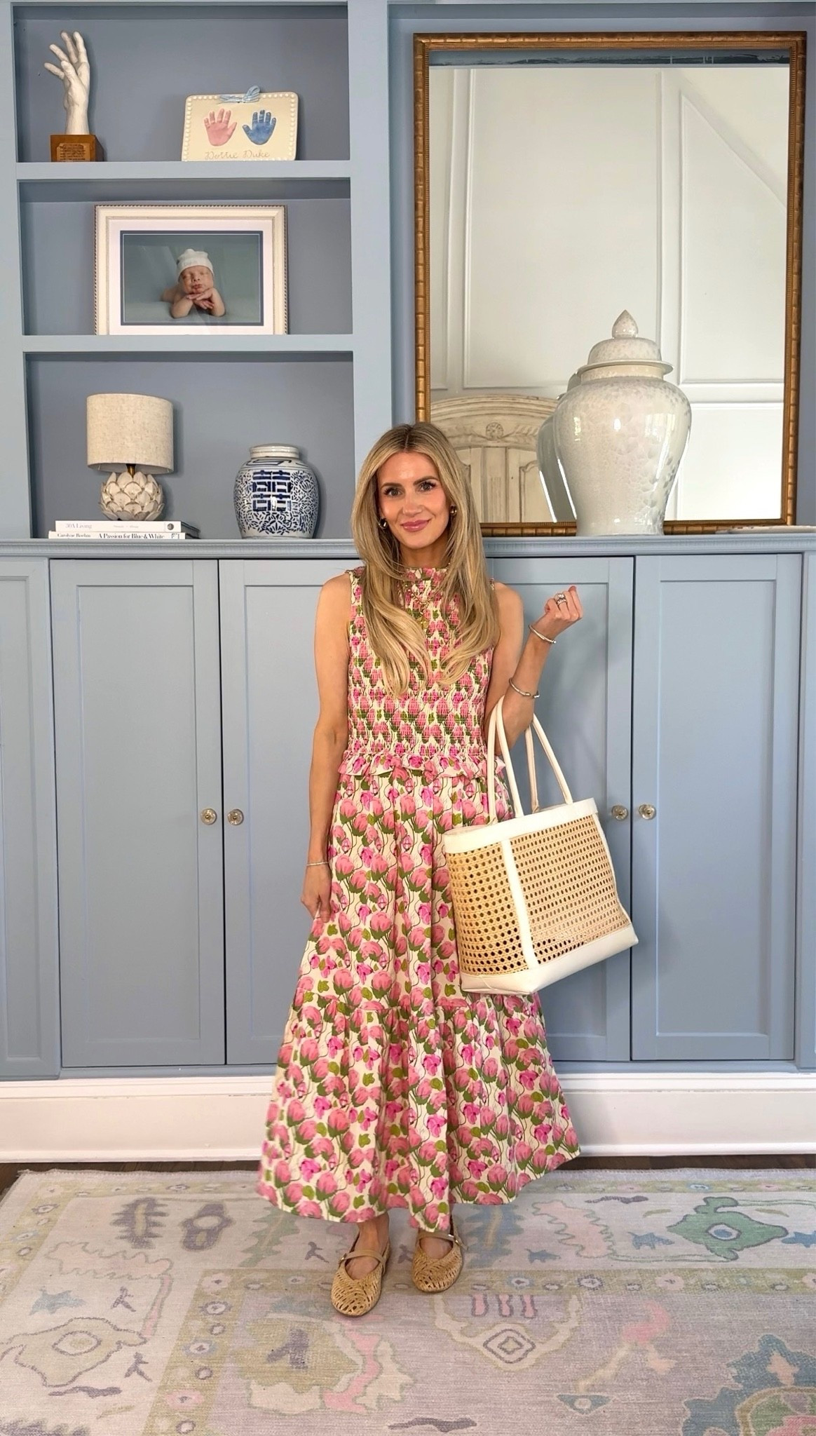 My favorite dress 👏 it is so easy to style up or down. I wore it here paired with gold sneakers and it also works great with heels for a dressier event.  The best part is it’s made with 100% cotton!

#LTKootd #LTKSeasonal