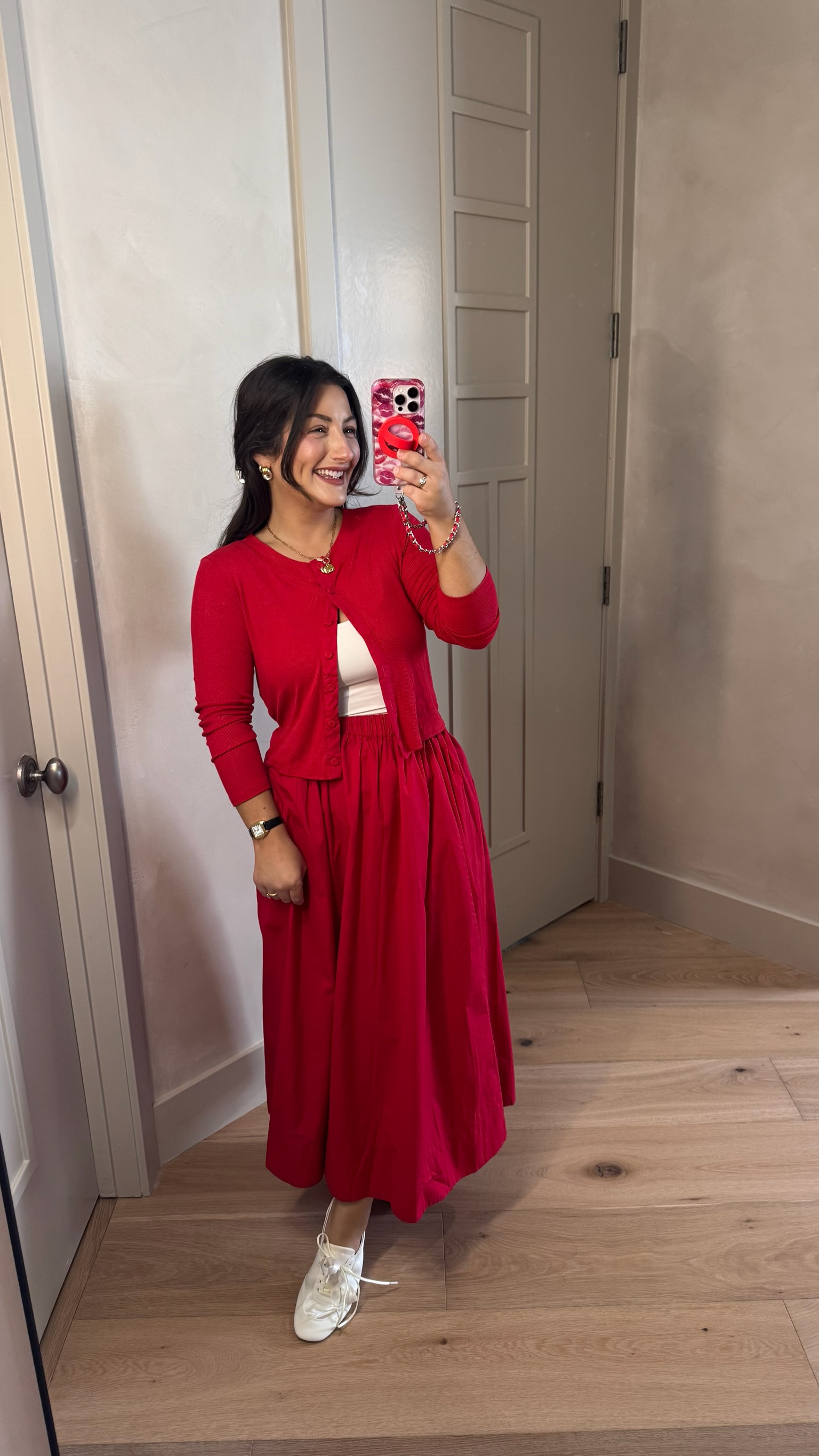 Love this matching set with a cardigan and skirt! So many ways and places to wear it! 

I'm in a size small

5'0" 140lbs
Petite friendly! 

 

#LTKootd #LTKSeasonal #LTKPetite