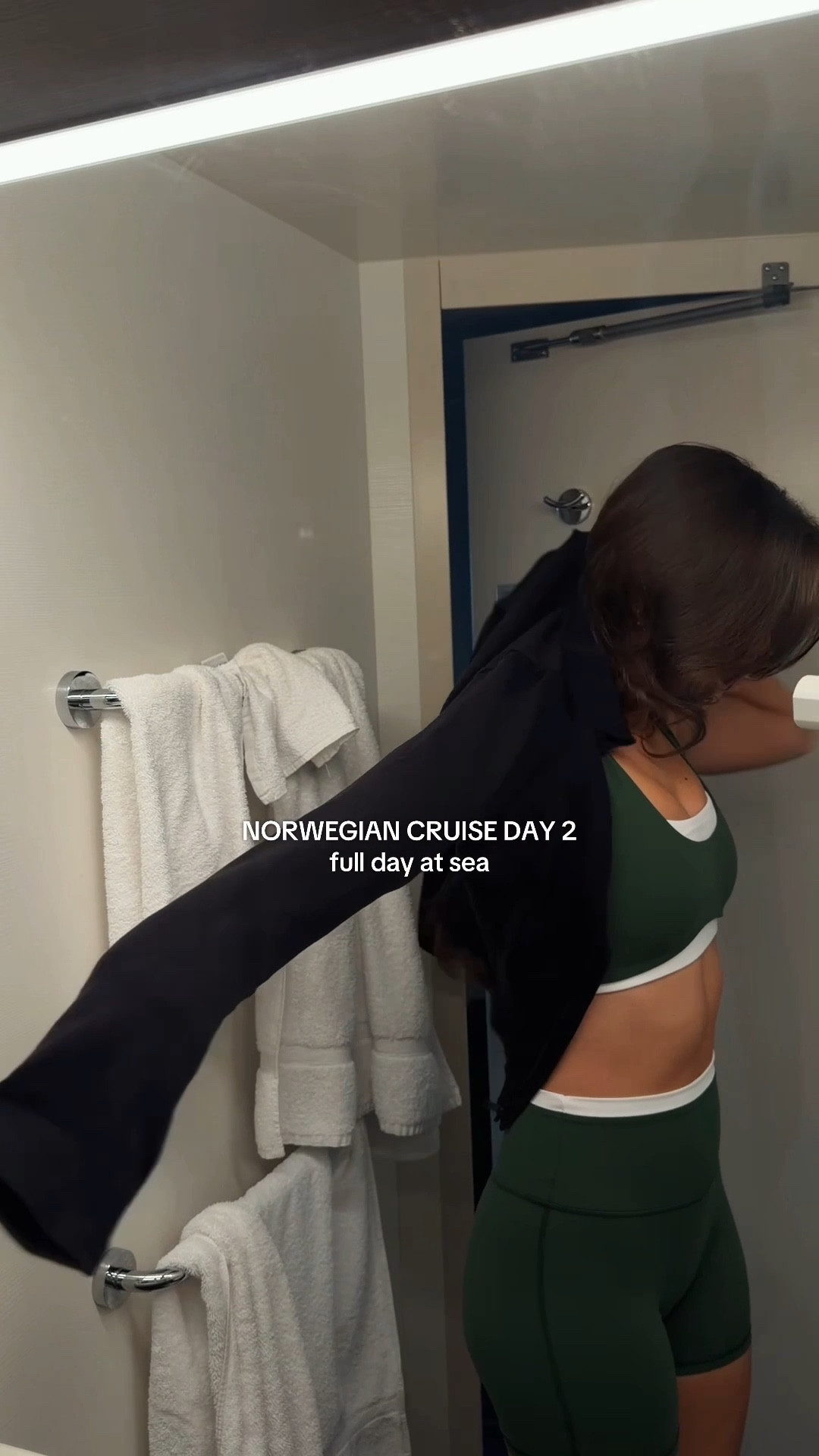 Workout set linked 🤍