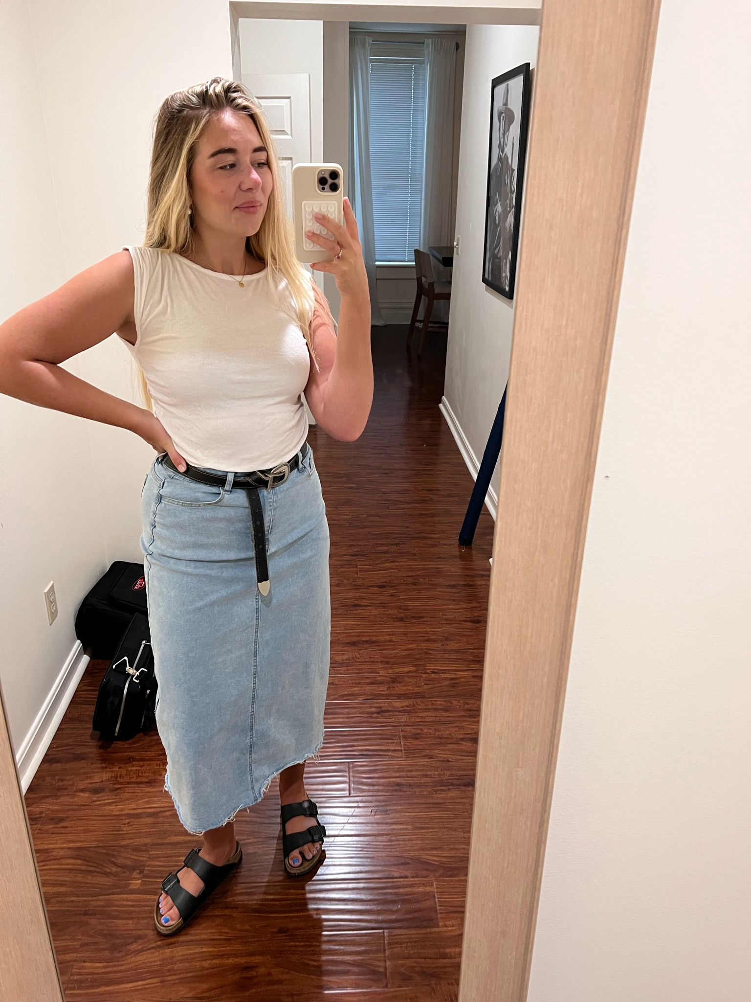 a simple yet cute fit for wednesday ✨ 

loving long skirts lately … what do we think?! although i’ve seen this skirt at every store every for $$$, I found this one on amazon for 1/4 of the price & you can’t even tell the difference! 

XO, Emma P

#LTKunder50 #LTKFind #LTKstyletip