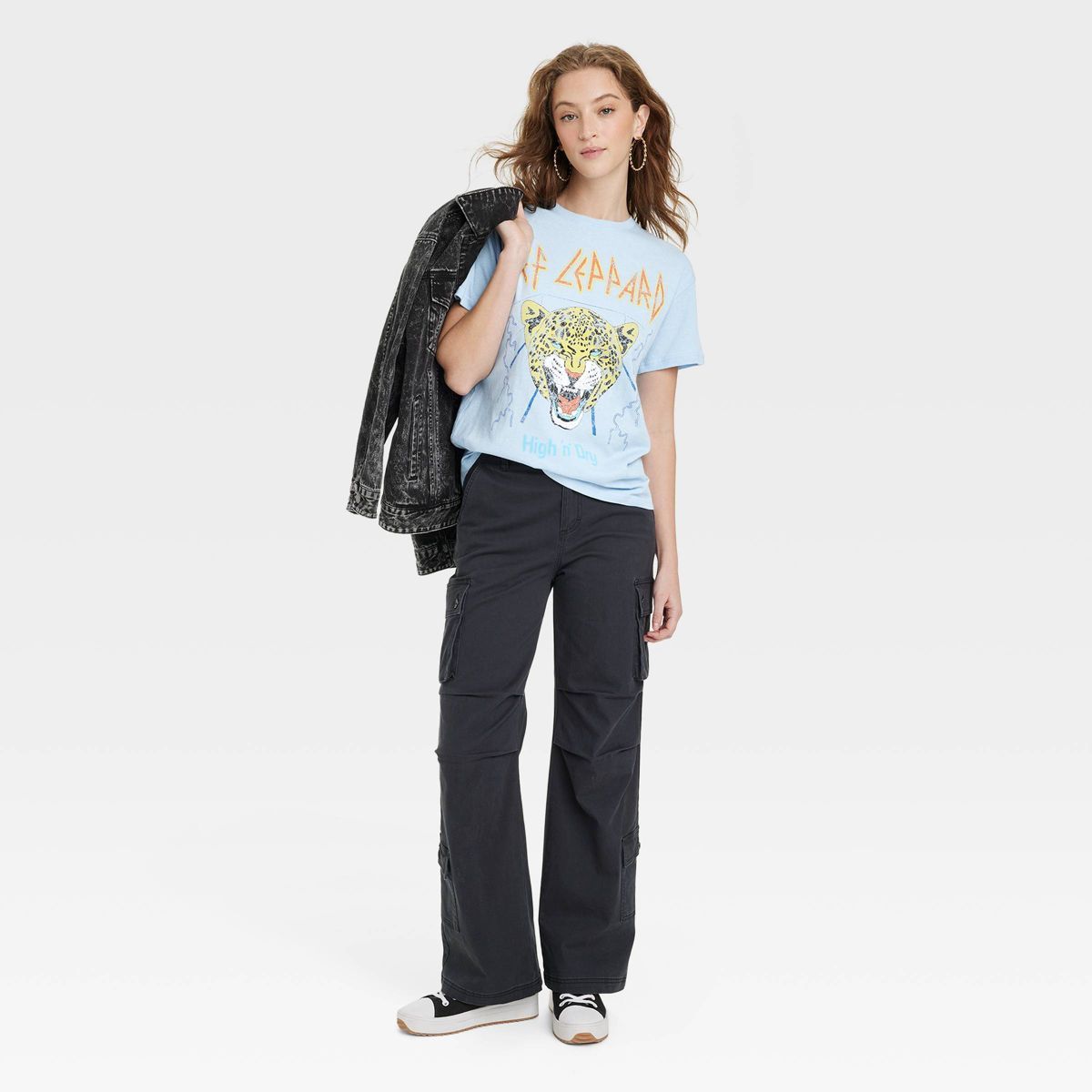 Women's Def Leppard Short Sleeve Graphic T-Shirt - Blue XL | Target