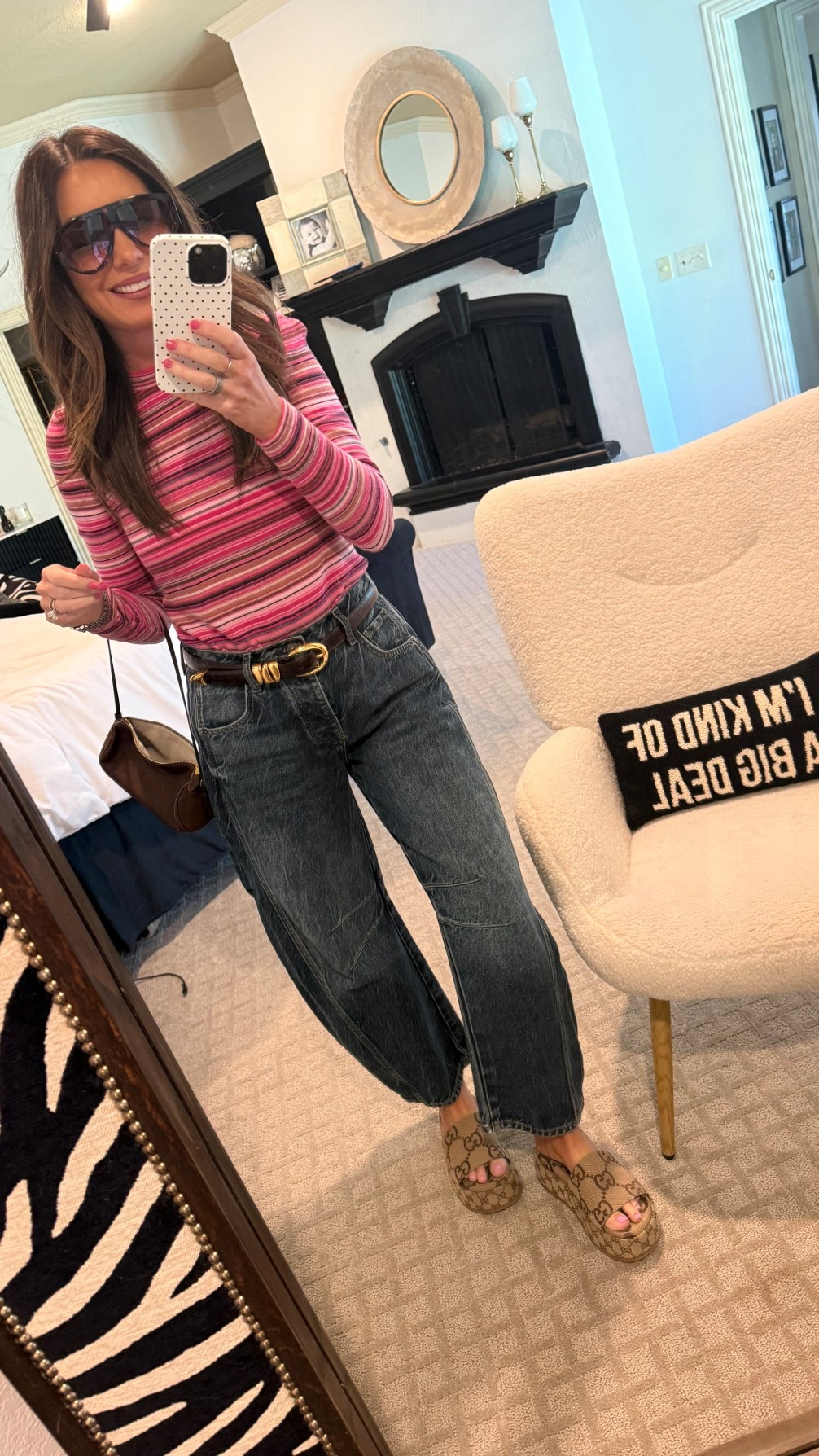 🩷🤎🩷🤎

Top: small
Jeans: 25

Gucci
Gucci slides
Free people
Free people jeans
Madewell belt
Brown belt
Miu Miu 
Miu Miu purse
Brown purse
Pistola
Brown sunglasses
Shield sunglasses


#LTKootd #LTKOver40 #LTKPetite