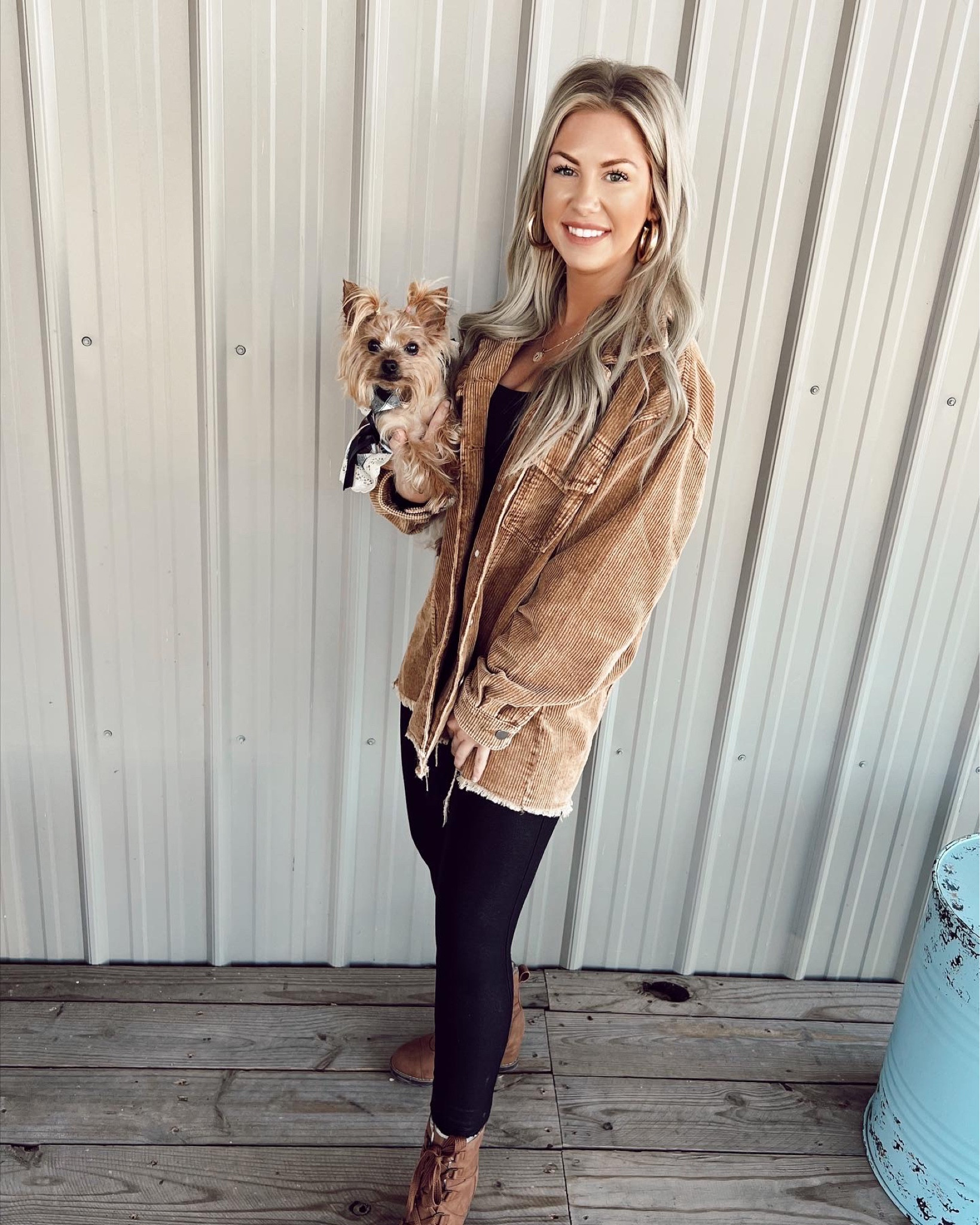 I’m always so skeptical about shackets because I’m so petite, but this one is truly great! Fits oversized but well!

#LTKGiftGuide #LTKHoliday #LTKCyberweek