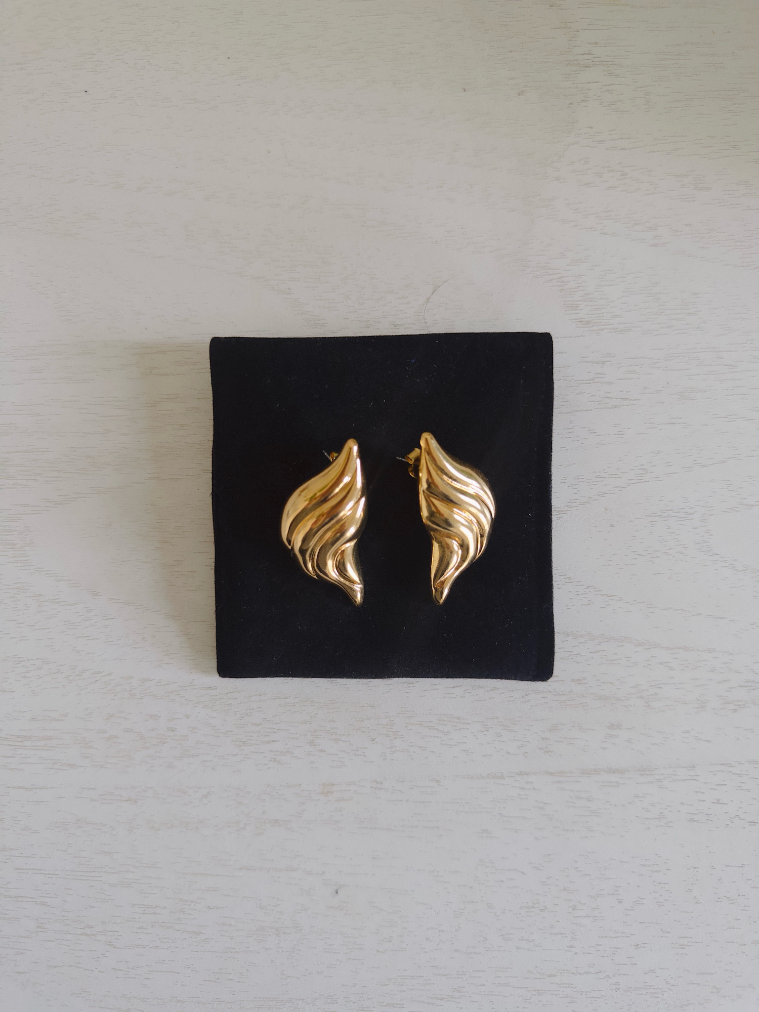 Vintage style gold earrings ✨ 🥐 

#gold #accessories 



#LTKstyletip