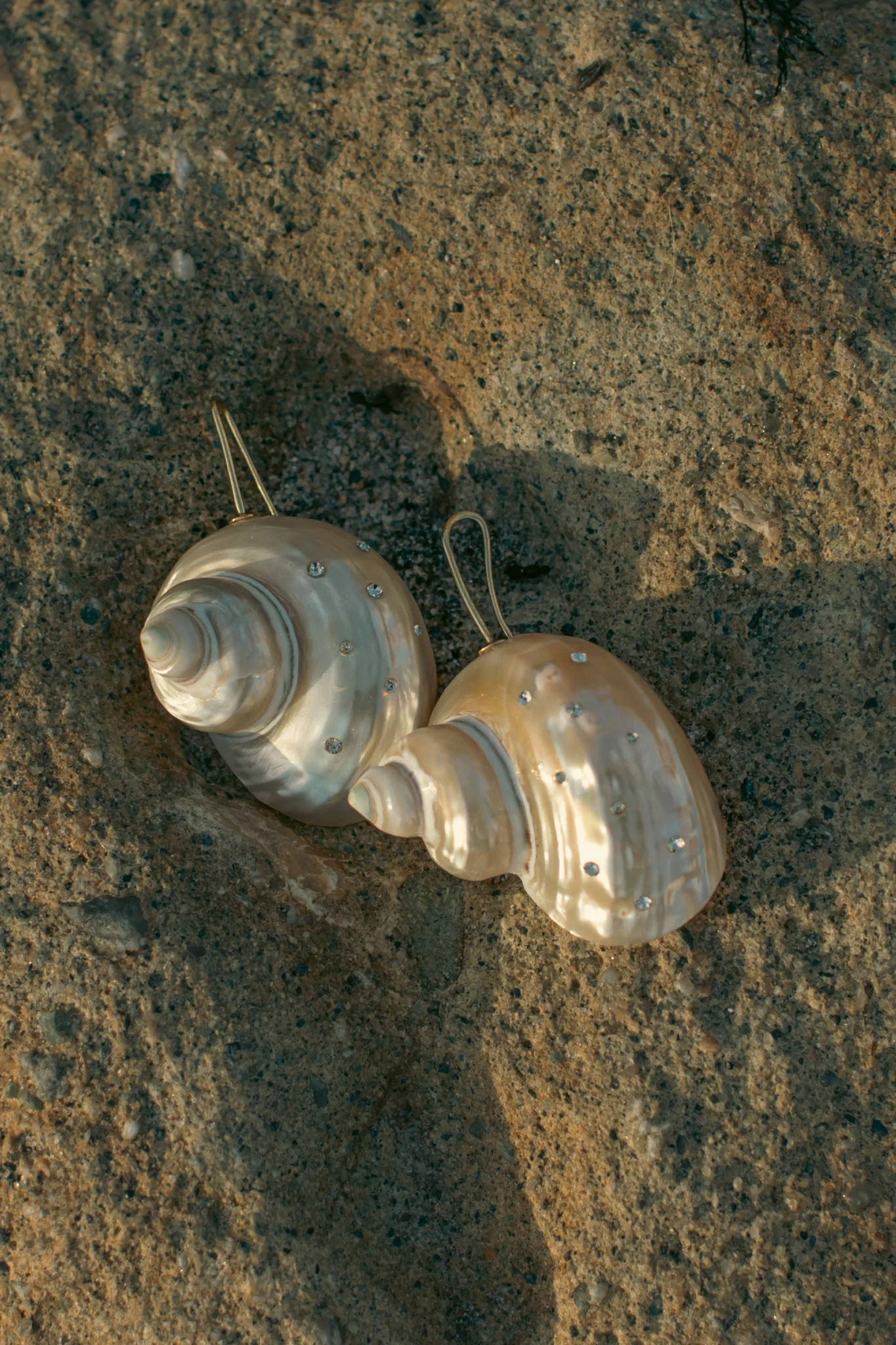 White Sundial Earrings | Tuckernuck (US)