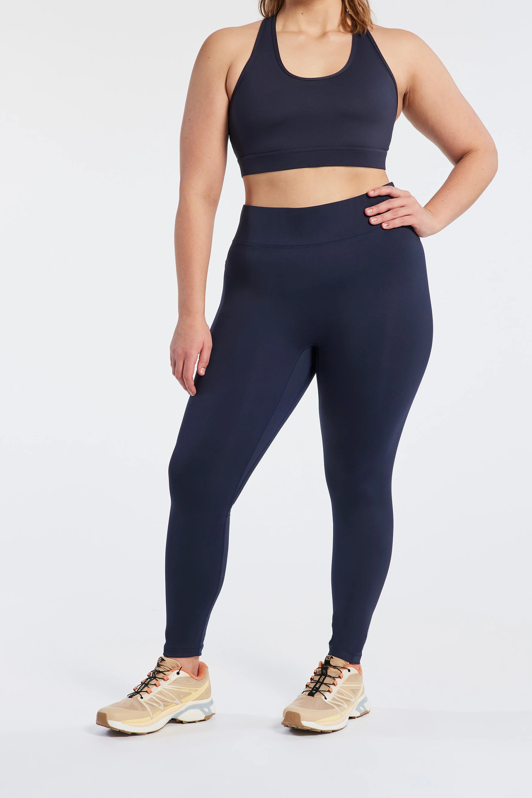 High Waisted Center Stage Legging | Bandier