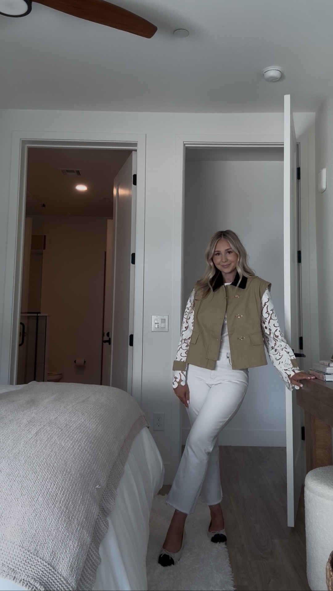 jacket of my dreams 

hill house home | barn jacket | lace sleeves | white lace details | fall jackets | spring jackets | london trip | paris trip | white jeans | color block ballet flats