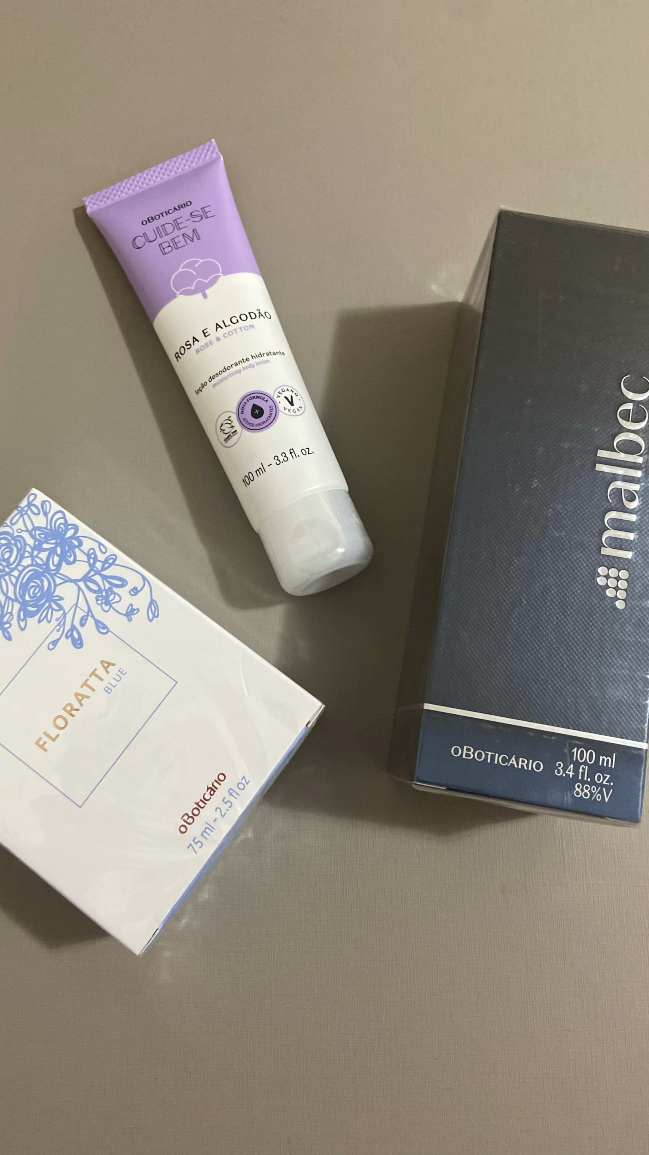 A Semana do consumidor começou e tenho certeza que você não quer perder nenhuma promoção e garantir sua lista prioridades e sobrar dindin pra lista desejos 🛍️🙏🏽. Já atualizei minha lista prioridades: PERFUMES pra família toda 

1ª compra foi de perfumes pra família toda, um dos meus preferidos, acho que deve ser meu 5º vidro de Floratta 🤭 

Você pode comprar no O Boticário ou na Beleza na Web com 10%OFF na 1ª compra ( válido 1 por CPF) com meu cupom: LTK10 

Segue minha loja Achadinhos da Karina no App LTK Shop e compartilhe com seus amigos, veja outras dicas de compra aqui no perfil.

#SemanadoConsumidor 

#LTKbrasil #LTKsalealert #LTKbeauty