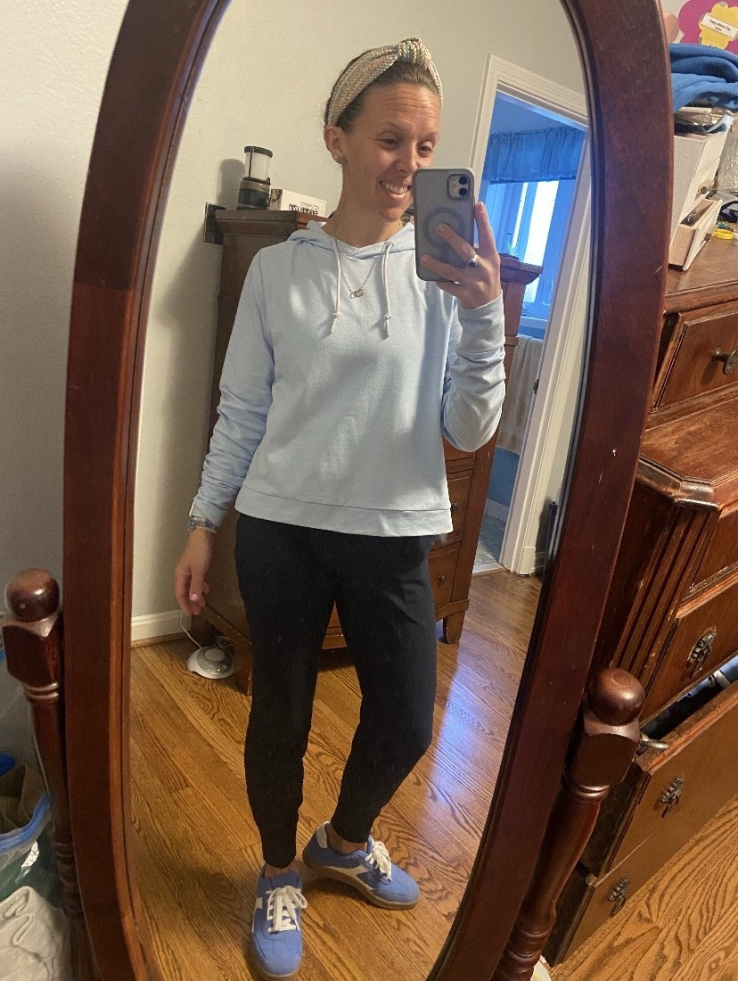 $24!! Some of my favorite joggers are on sale! They have a spandex fit and are very comfortable.  


#joggers #under25 #salefinds #athleisure #LTKSaleAlert 


#LTKOver40 #LTKU #LTKActive