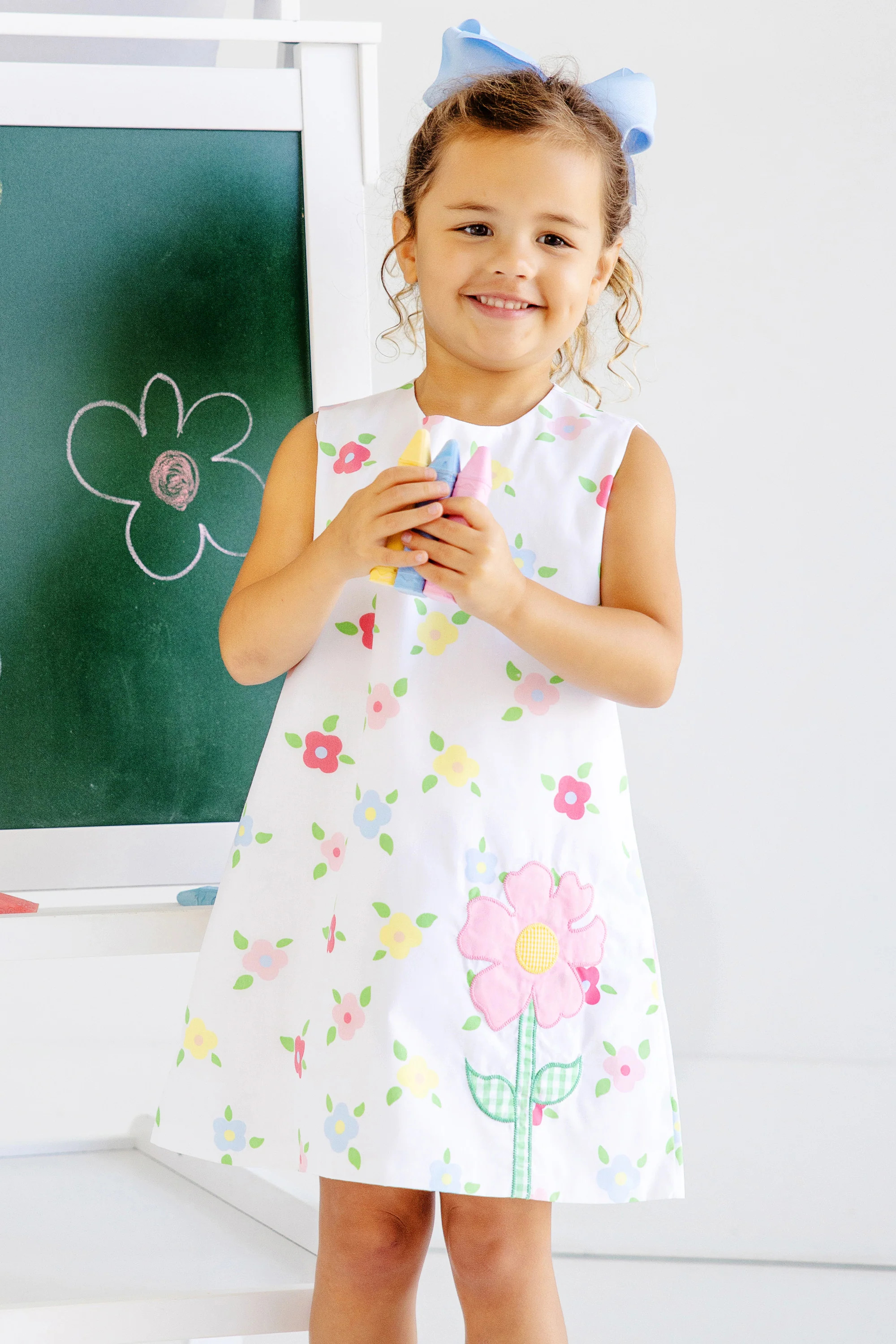 Annie Apron Dress - Little Gasparilla Garden with Sandpearl Pink & Flower Applique | The Beaufort Bonnet Company