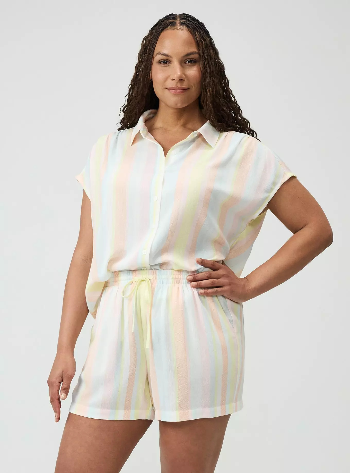 Pull-On Gauze High-Rise Short | Torrid (US & Canada)