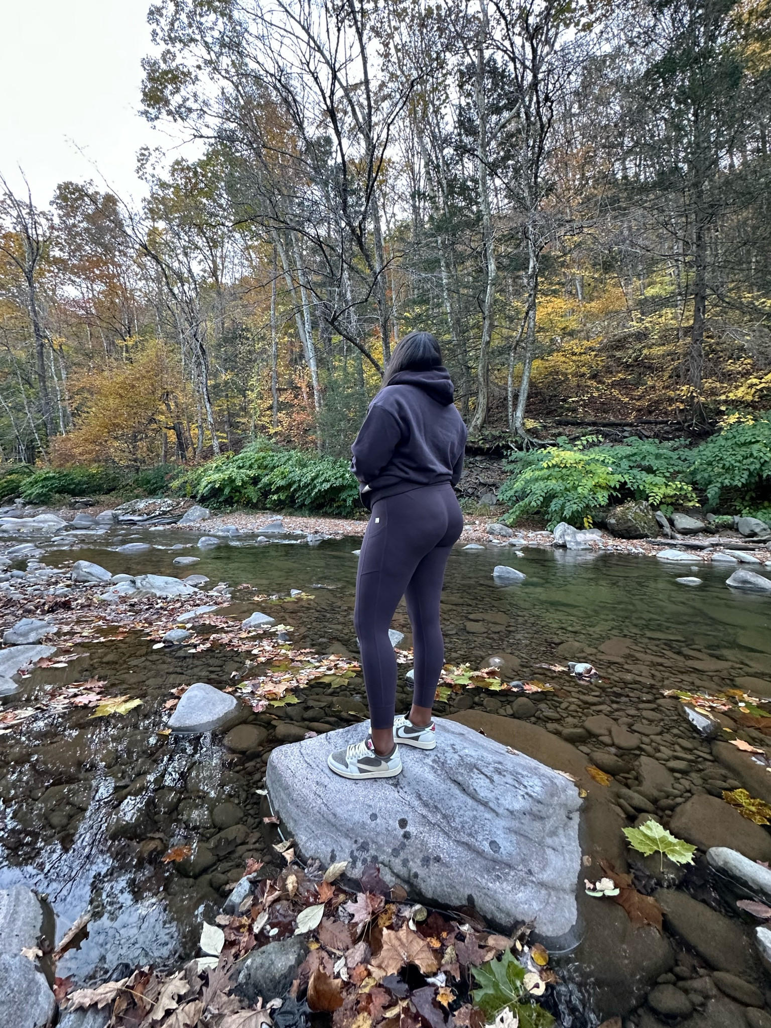 this color is everything this season, loving a matching set 

#LTKActive #LTKMidsize