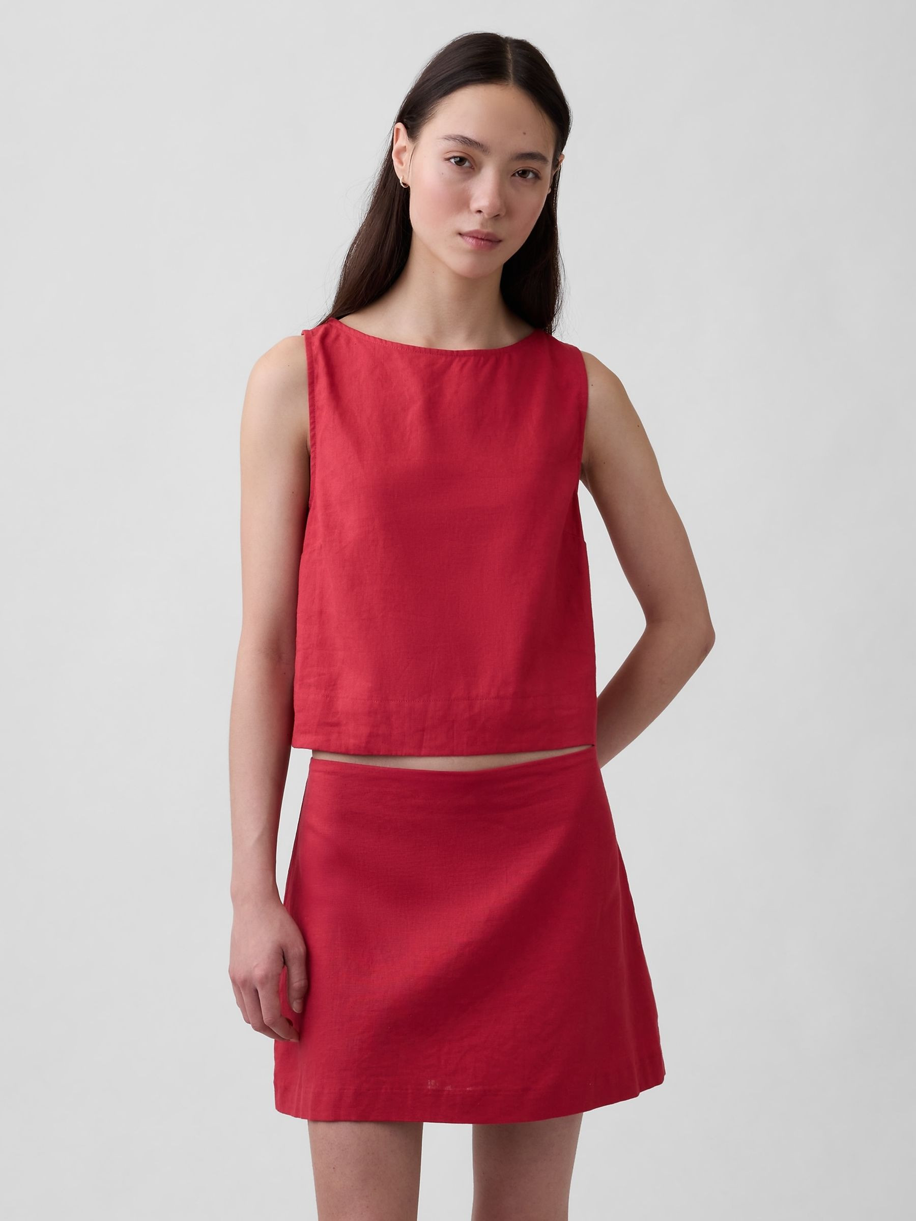Red Linen-Blend Crop Shell Vest | Gap | GAP UK
