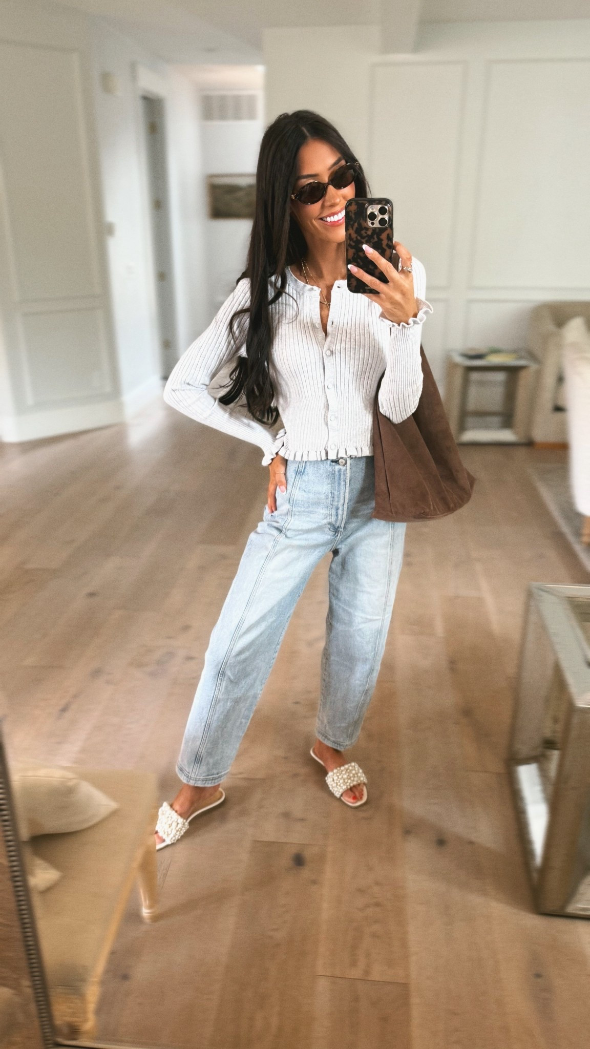 Cutest fall lightweight sweater! Only $30 wearing an XS! Also these jeans are 50% off! Wearing a 25! Size down! 

Fall outfits 
Fall looks 
Fall style 
Fall trends 
Fall sweater 


#LTKSeasonal #LTKSaleAlert #LTKFindsUnder50