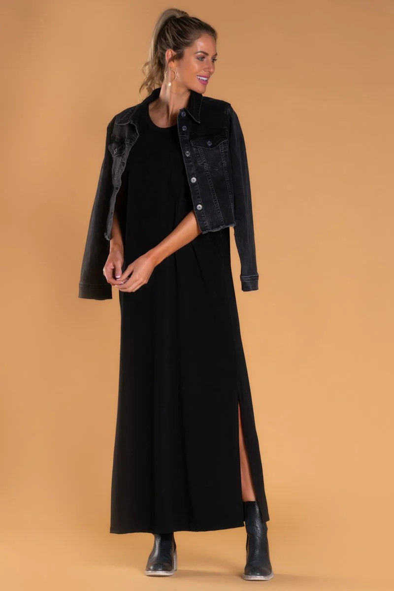 Pocket Maxi Dress: Modest Dresses By Brigitte Brianna - SexyModest Boutique | Sexy Modest