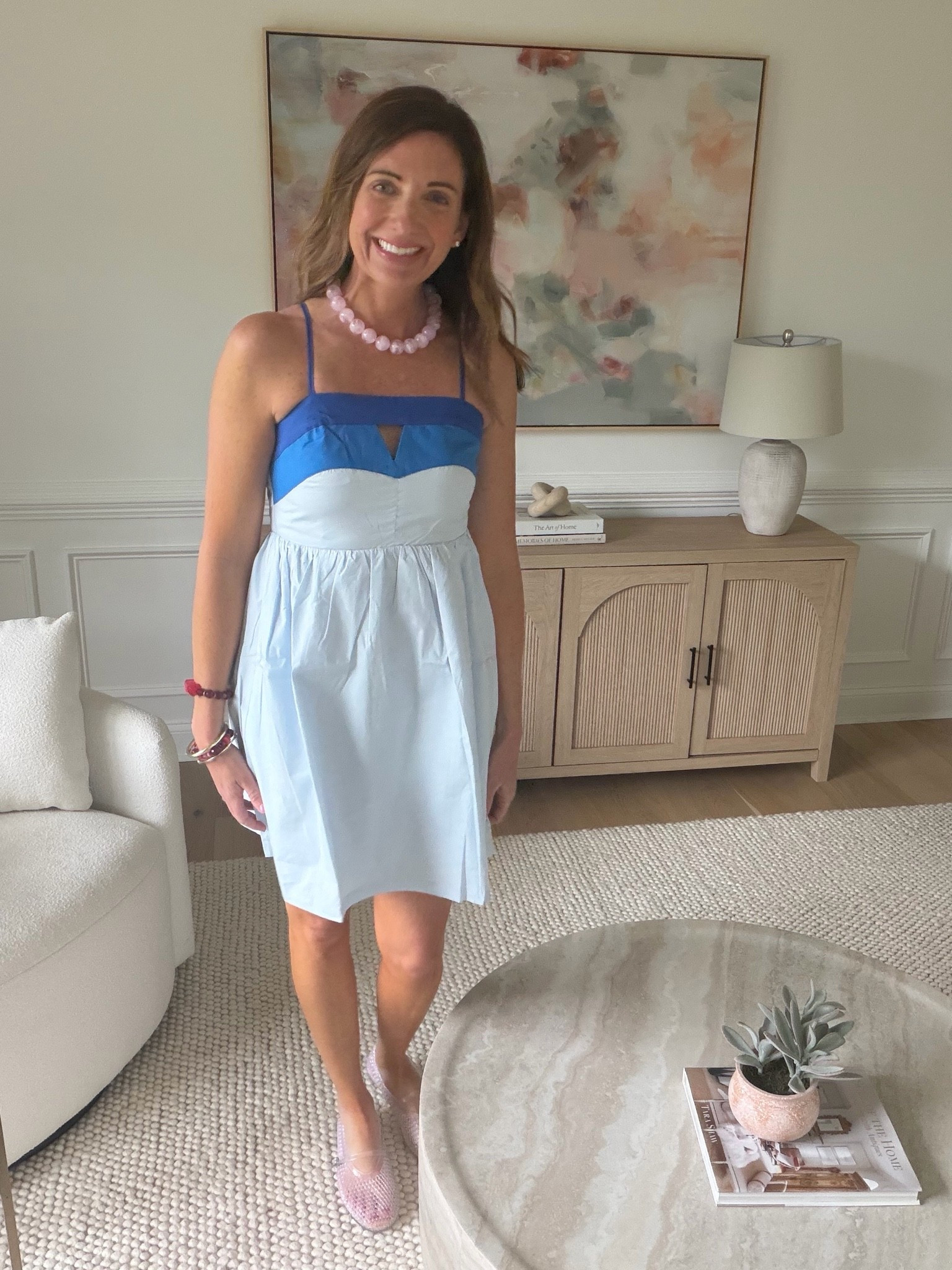 Most favorite @Avara dress that I own to date!!!! Looooooove💙🩵

#LTKmomlife