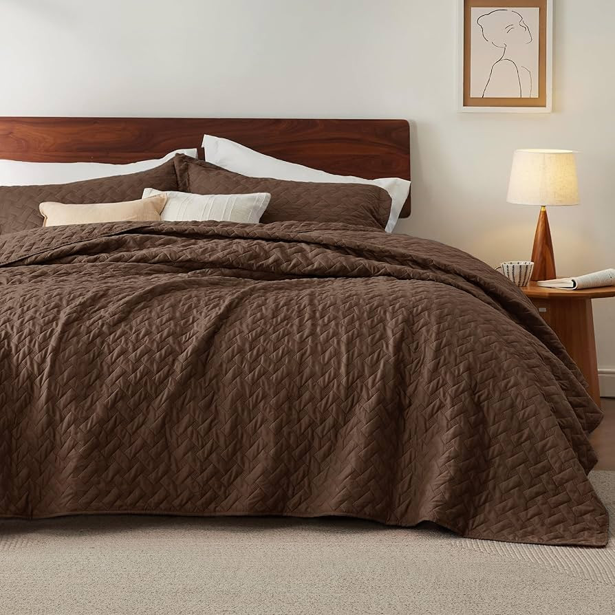 Bedsure King Size Quilt Set - Lightweight Summer Quilt King - Brown Bedspread King Size - Bedding... | Amazon (US)