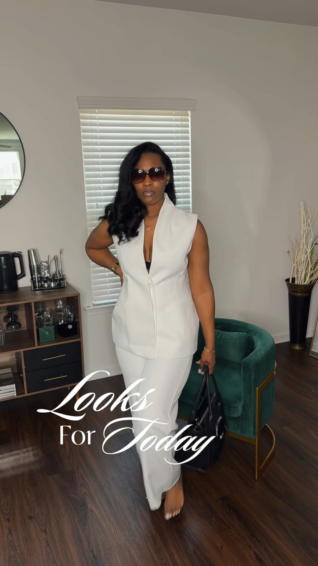 ✨This white on white eats every time — clean, chic, and giving main character energy.💁🏾‍♀️

#monochromaticlooks #whiteoutfitidea #allwhite #ootd #grwm #momstyle

#LTKItBag #LTKStyleTip #LTKBeauty