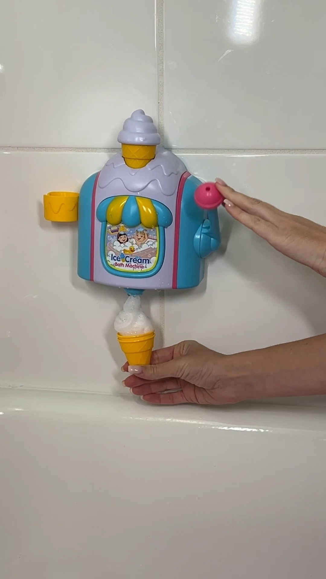 Ice Cream Bubbles! This is my favorite bath time find to date!🍦🙏