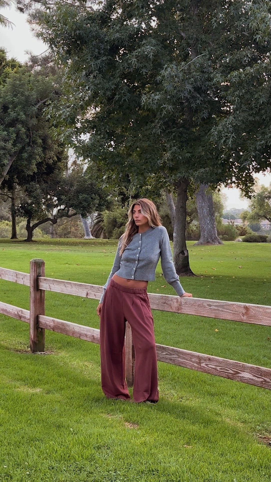 Fall sunsets hit different in @Aerie sweats that are so cozy and soft for any fall activity you are planning this season. Shop this look on my LTK!

#AerieREAL #AeriePartner | Fall Aesthetic | Fall Fashion | Cozy Fit | Comfy Clothes | Fall Style | #ad |
 