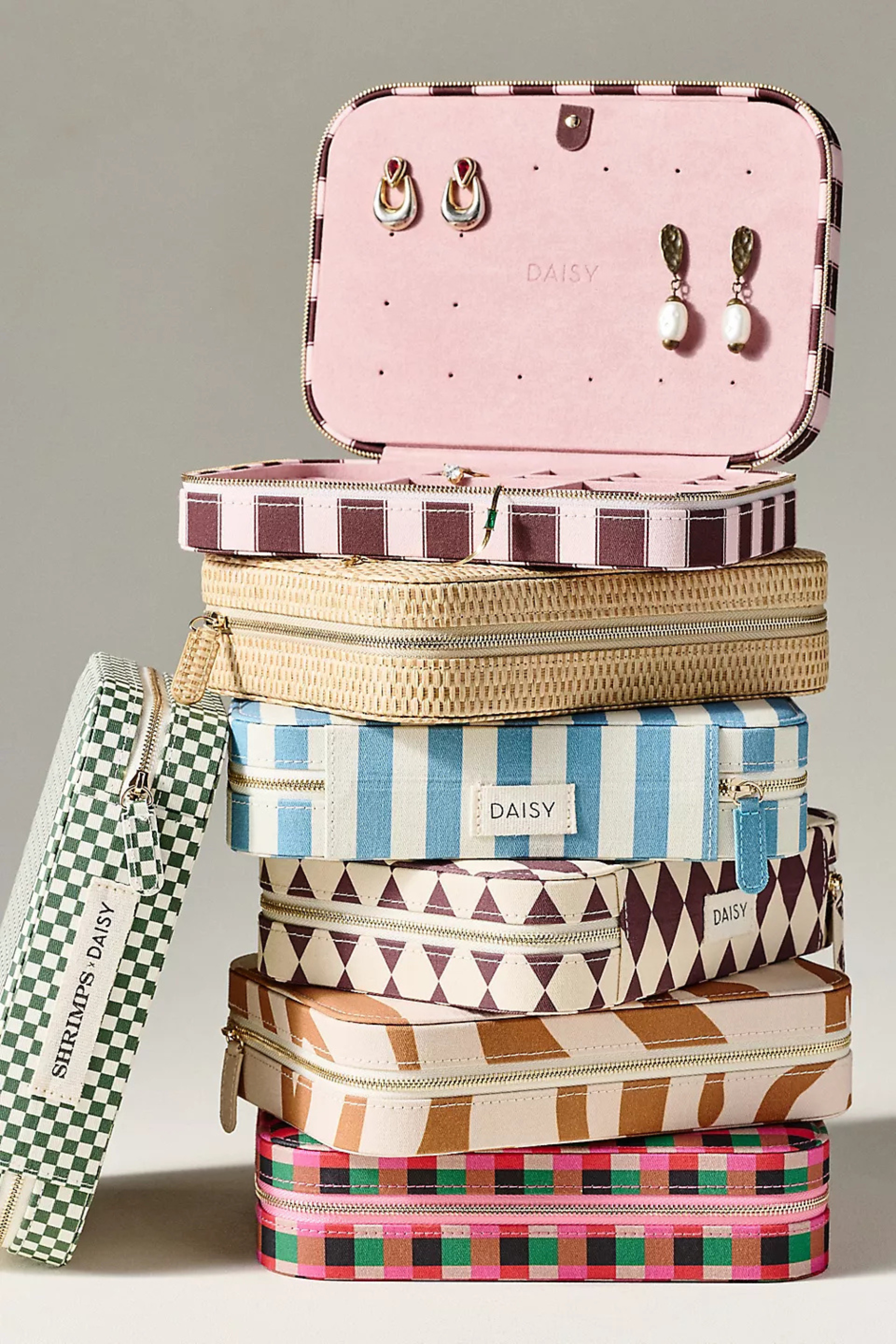 The Prettiest Patterned Jewelry Box You’ll Love Displaying

This patterned jewelry box is the perfect blend of function and beauty, turning everyday storage into something you’ll actually want to display. With its timeless design and delicate patterning, it adds a collected, elegant touch to any vanity or dresser. The kind of piece that feels just as special as what you keep inside it.

#AnthropologieFinds #JewelryBox #HomeDecorFinds #VanityInspo #TimelessHome #BedroomDecor #CozyHomeVibes #DecorInspo #EverydayLuxury #AnthropologieStyle 

 #LTKootd #LTKBeauty