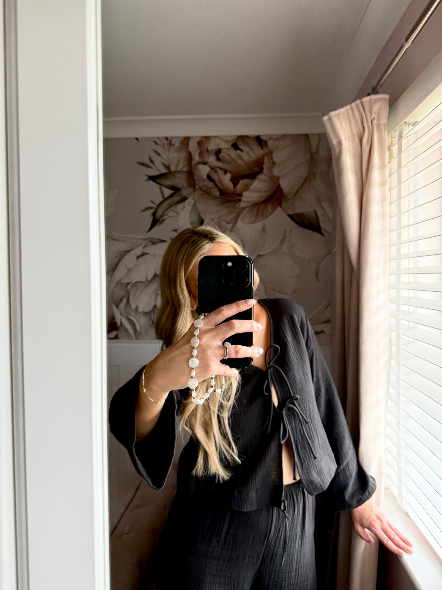 Perfect co-ord for spring 🖤

#LTKuk #LTKspring #LTKsummer