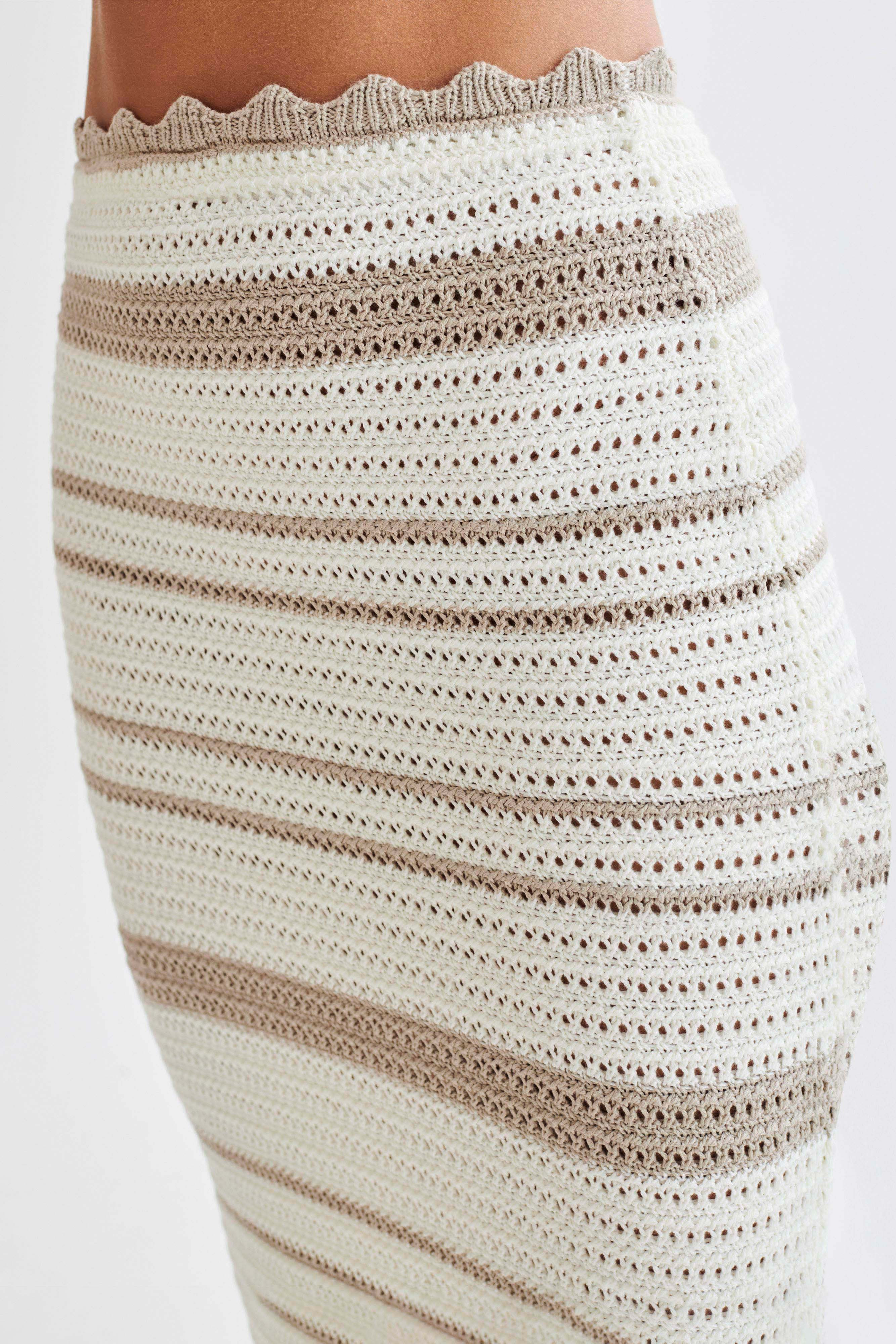 Jadia Contrast Crochet Fishtail Maxi Skirt - Taupe/White | MESHKI US