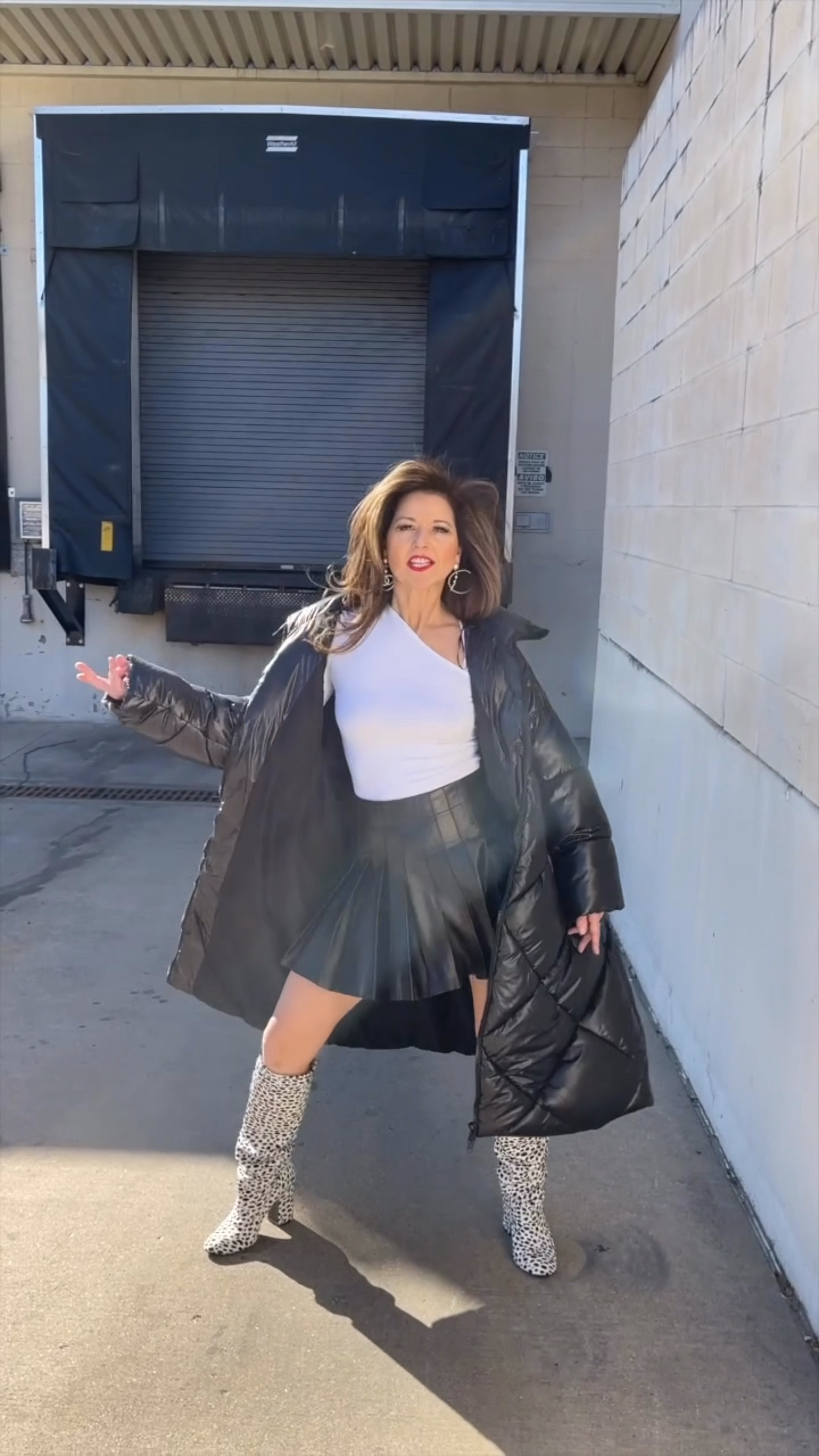 Bring that Big Coat Energy ✨🥂🙌🏻

#LTKootd #LTKFindsUnder100